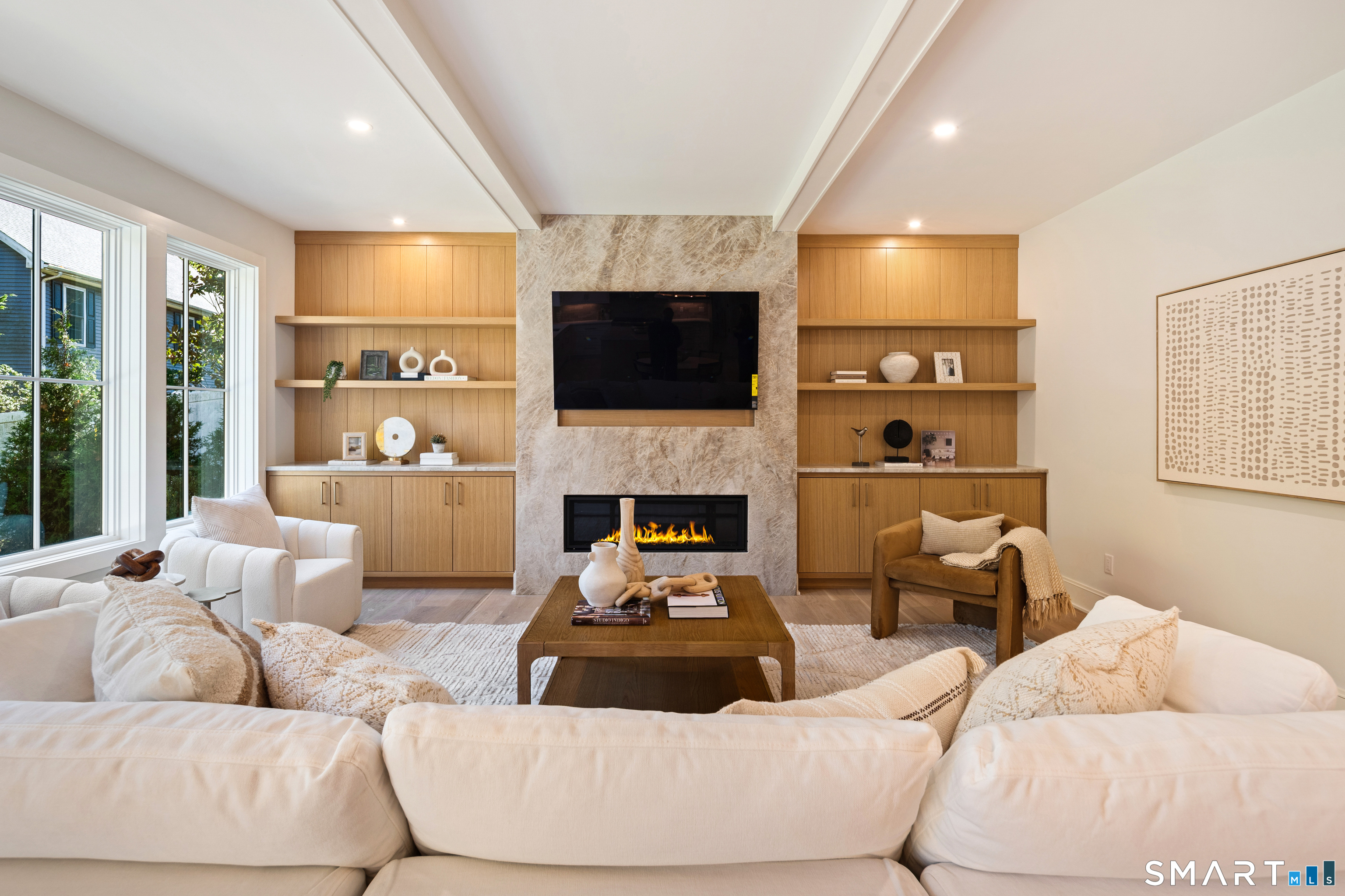 8 Hickory Drive photo 14