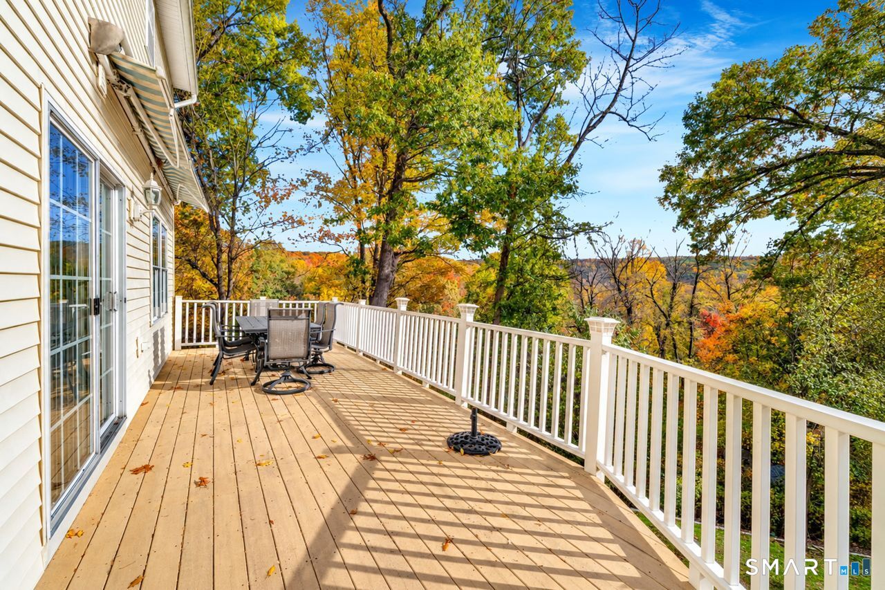 70 Cedar Lane photo 14