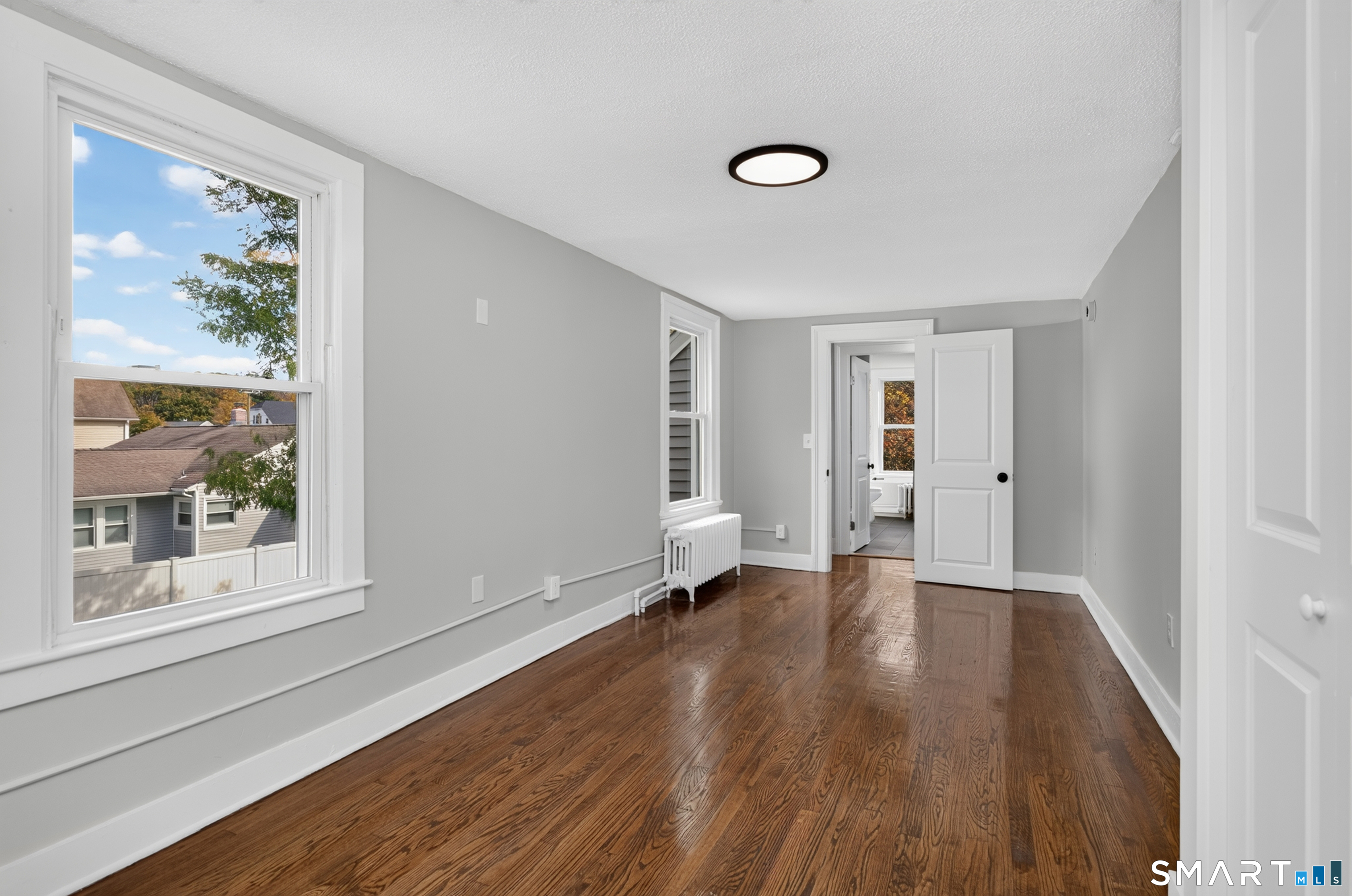 696 High Street photo 31