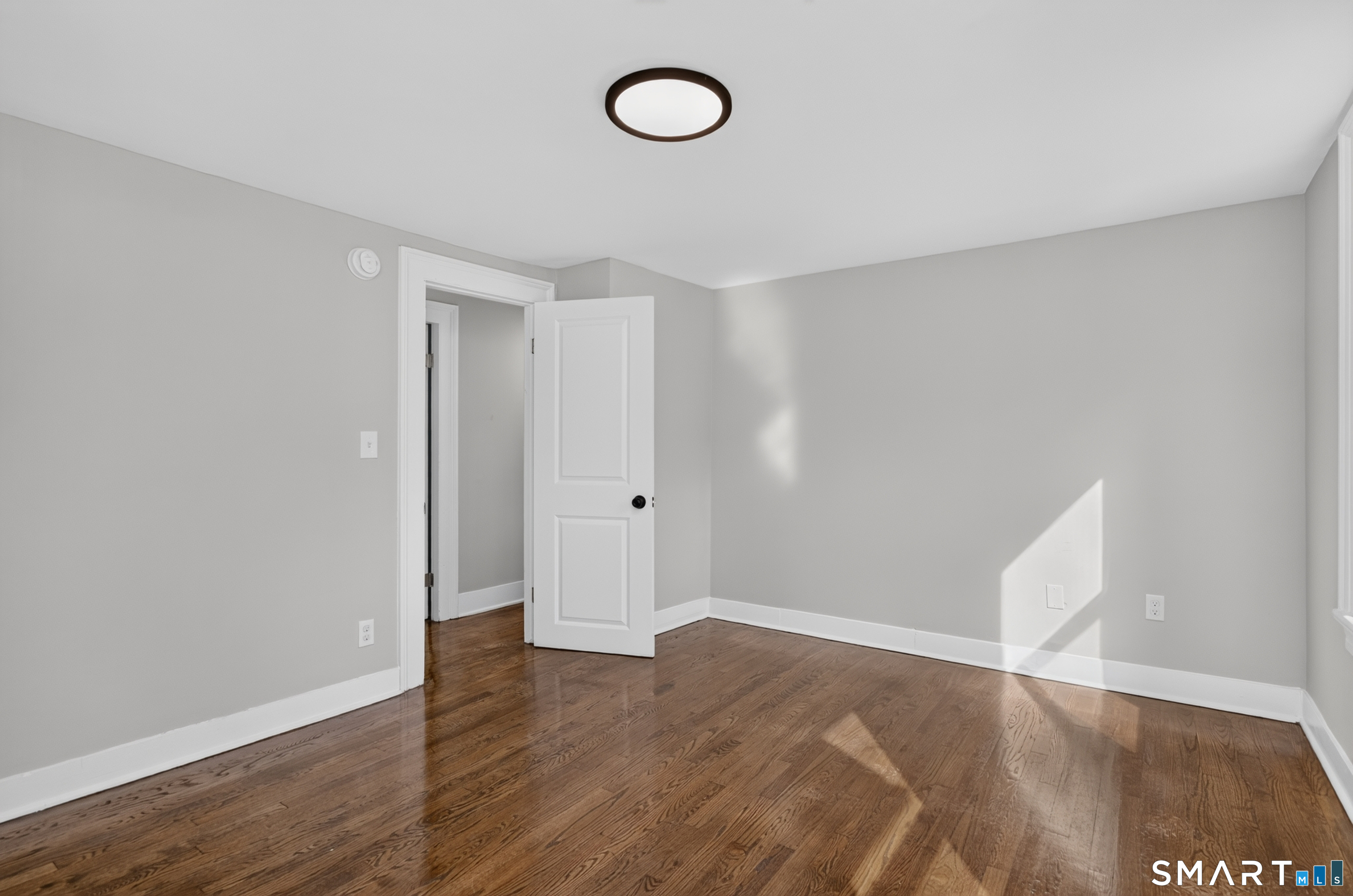 696 High Street photo 35
