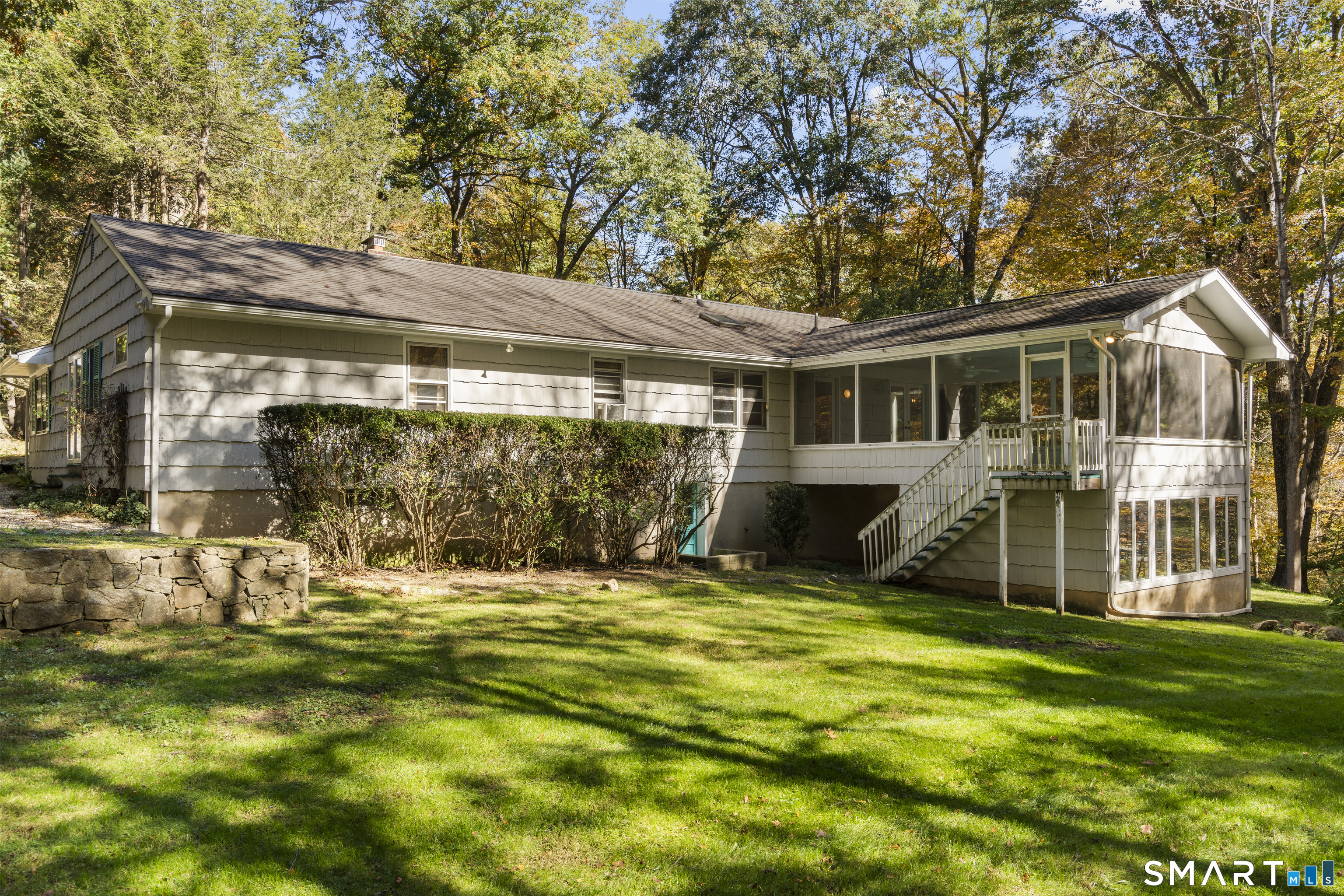 55 Bartlett Lane — photo 19
