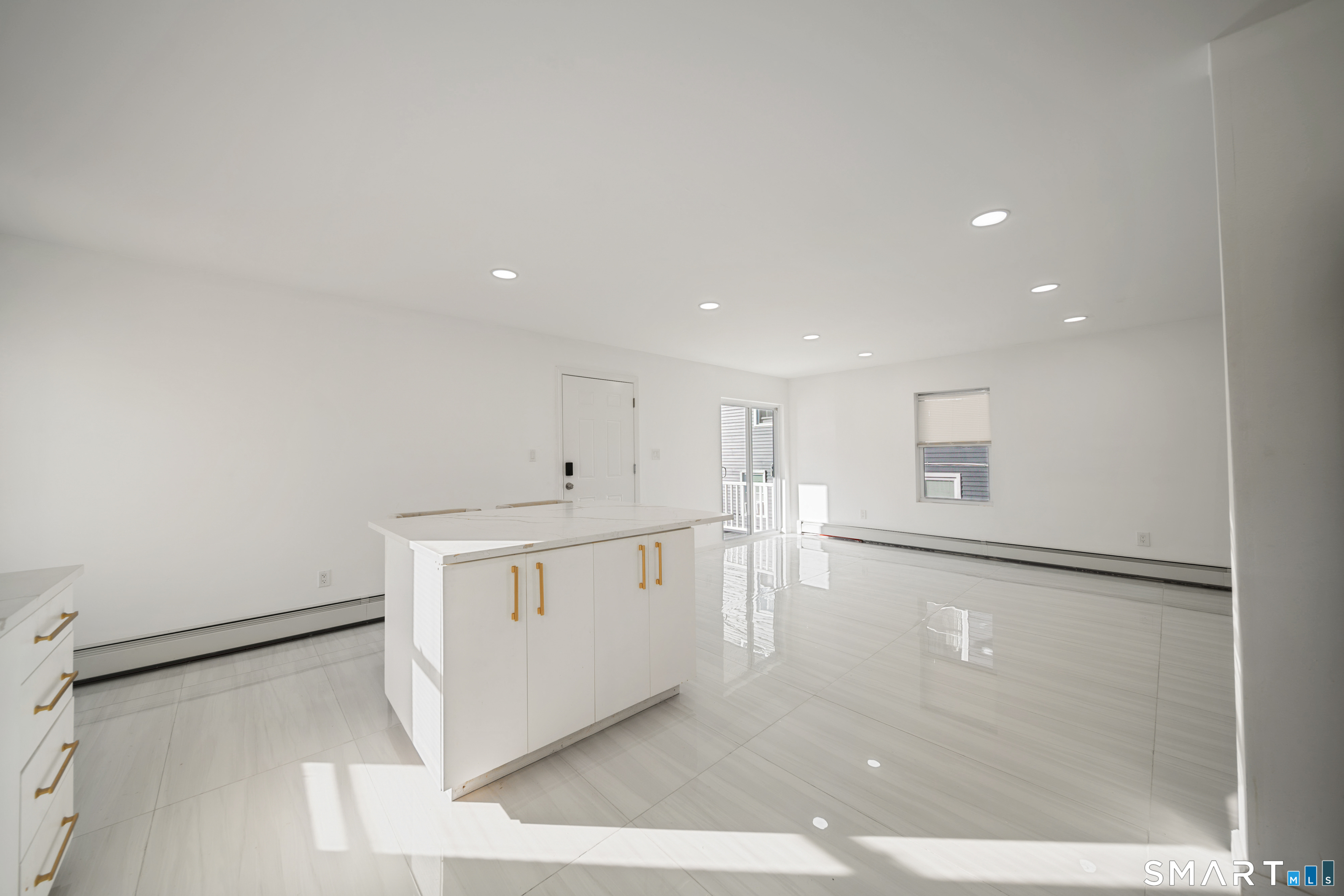 1660 Reservoir Avenue Unit #1 photo 11