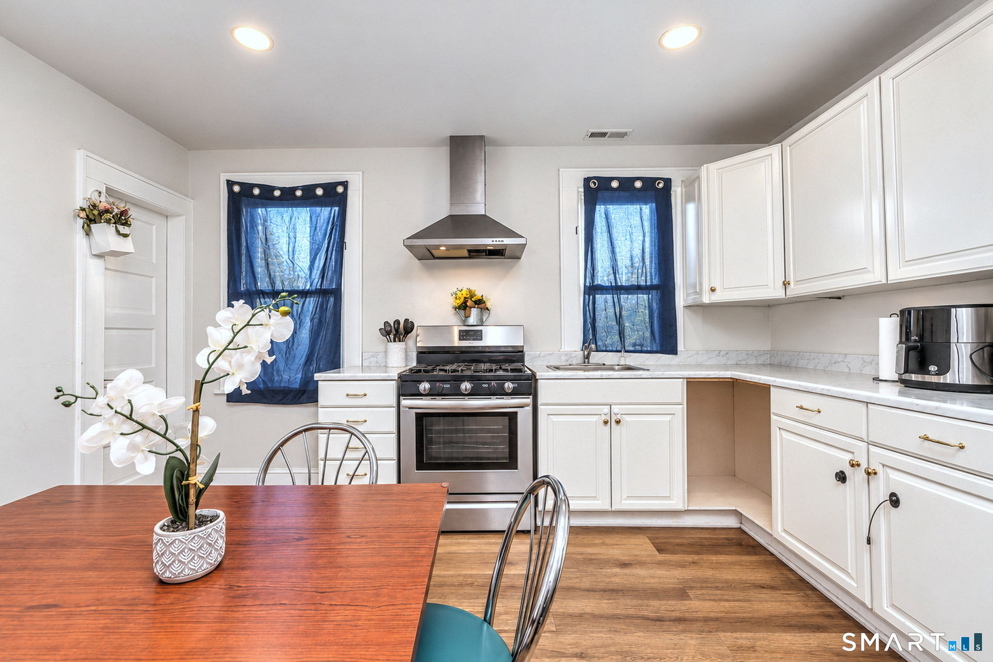 130 Horace Street photo 18