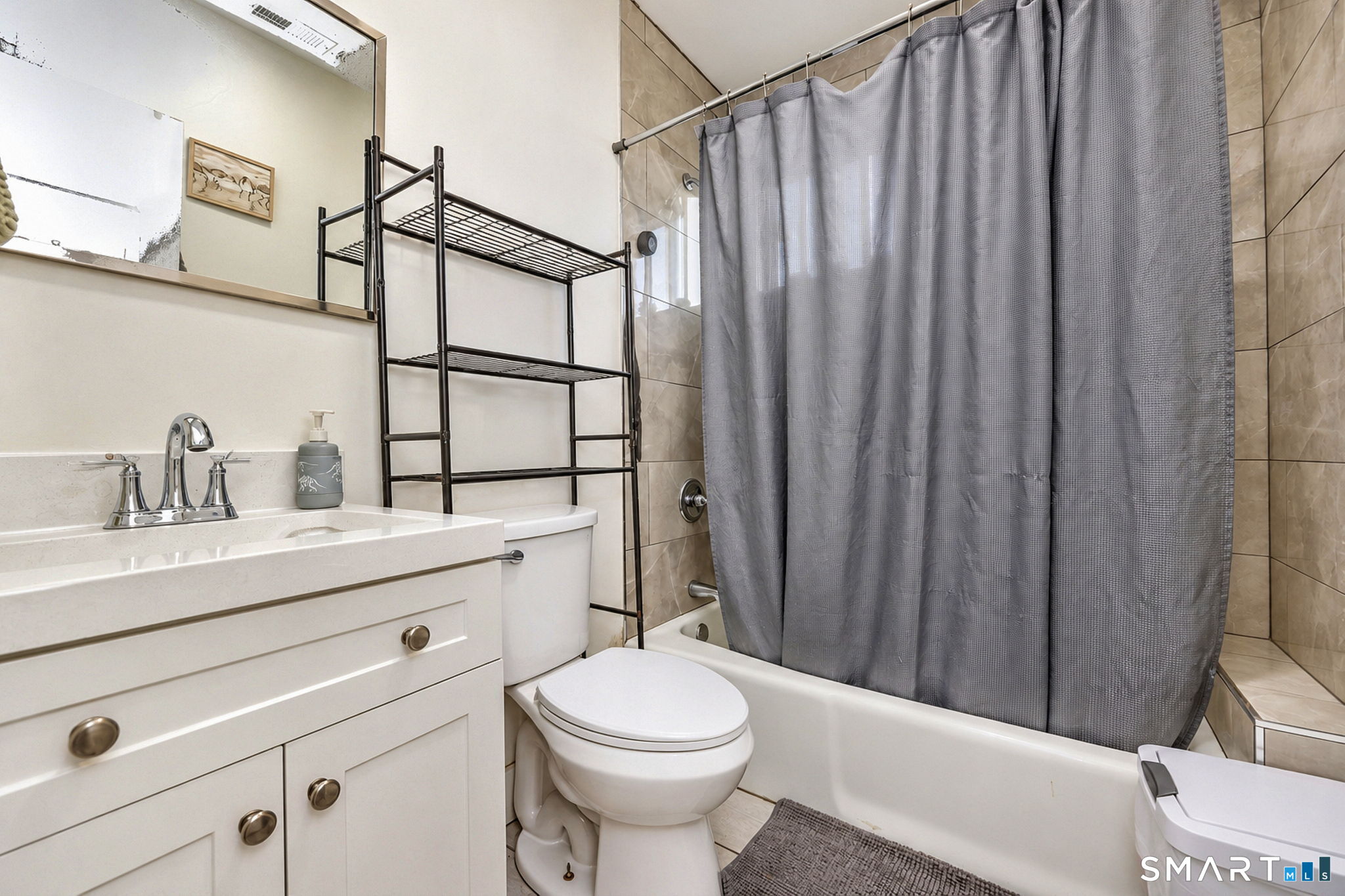 130 Horace Street photo 22