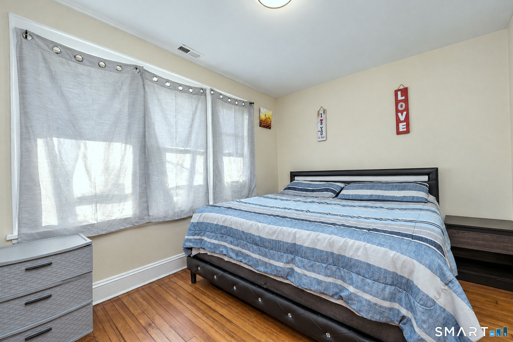 130 Horace Street photo 24