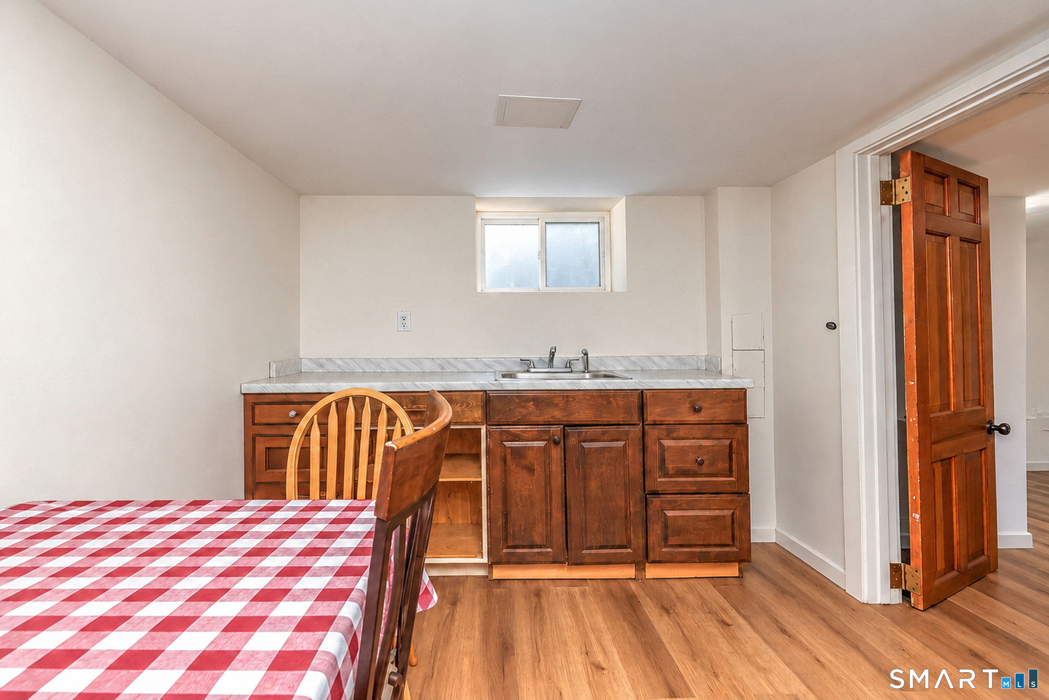 130 Horace Street photo 29