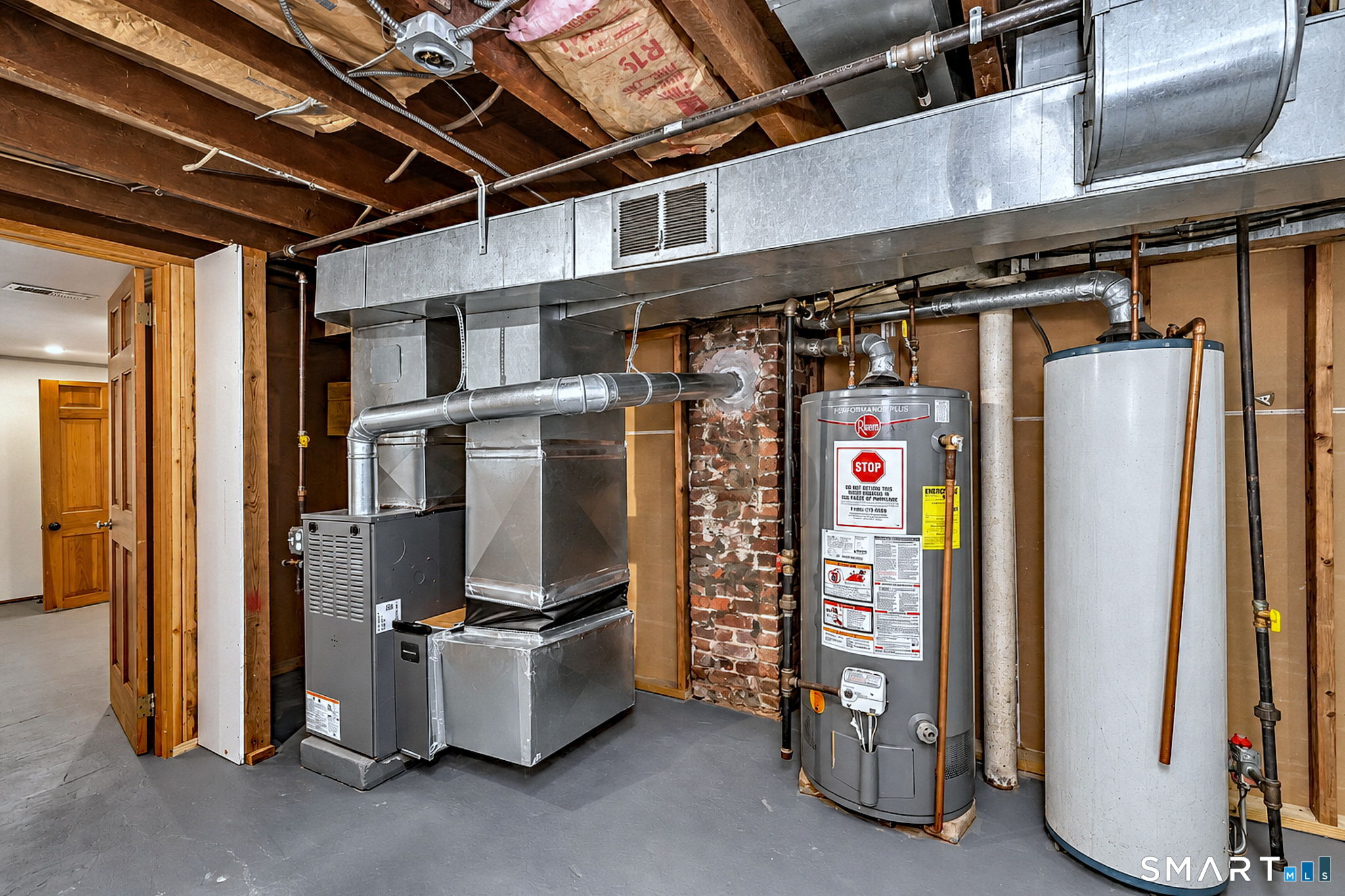 130 Horace Street photo 31