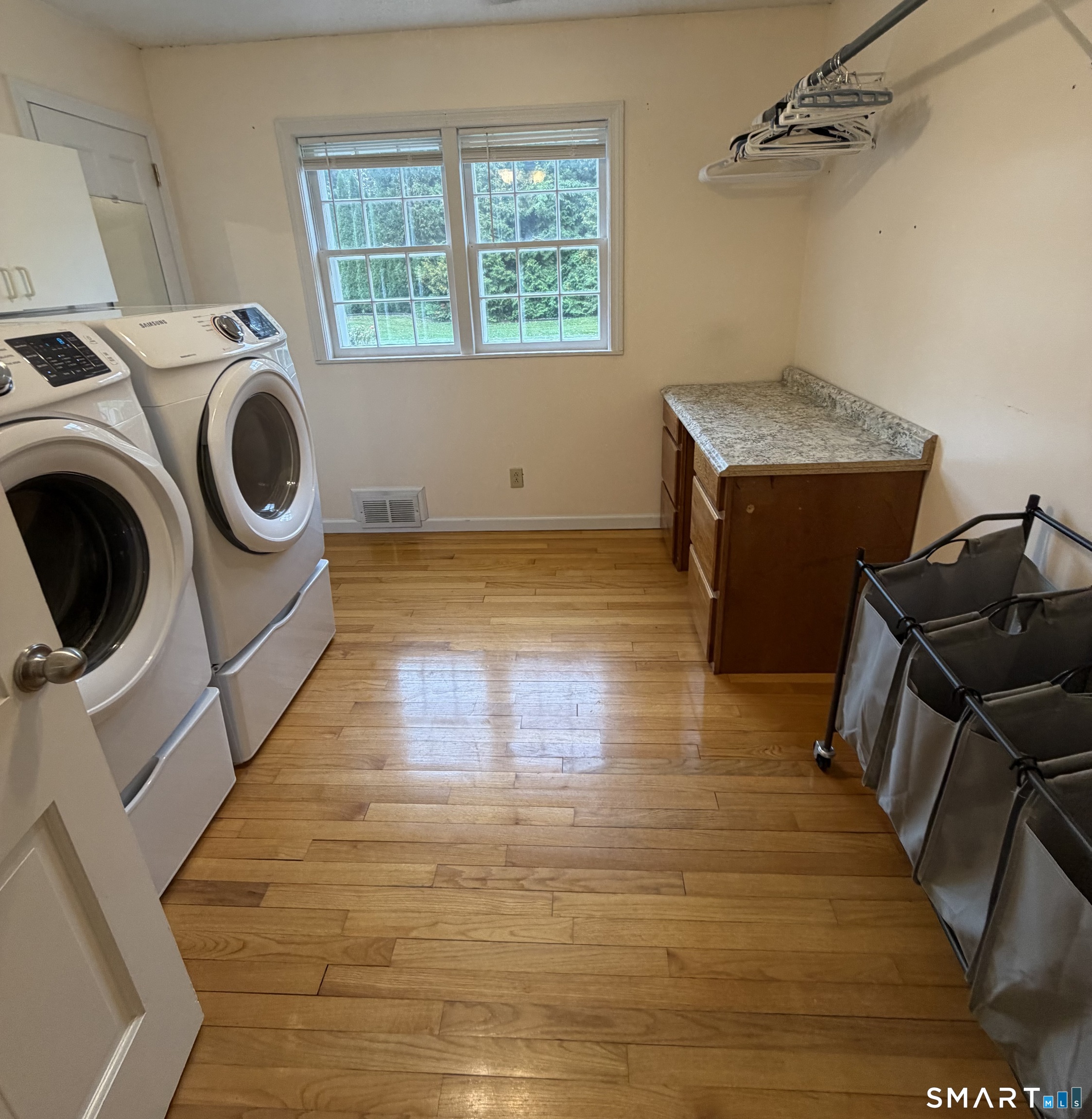 30 Smith Street photo 12