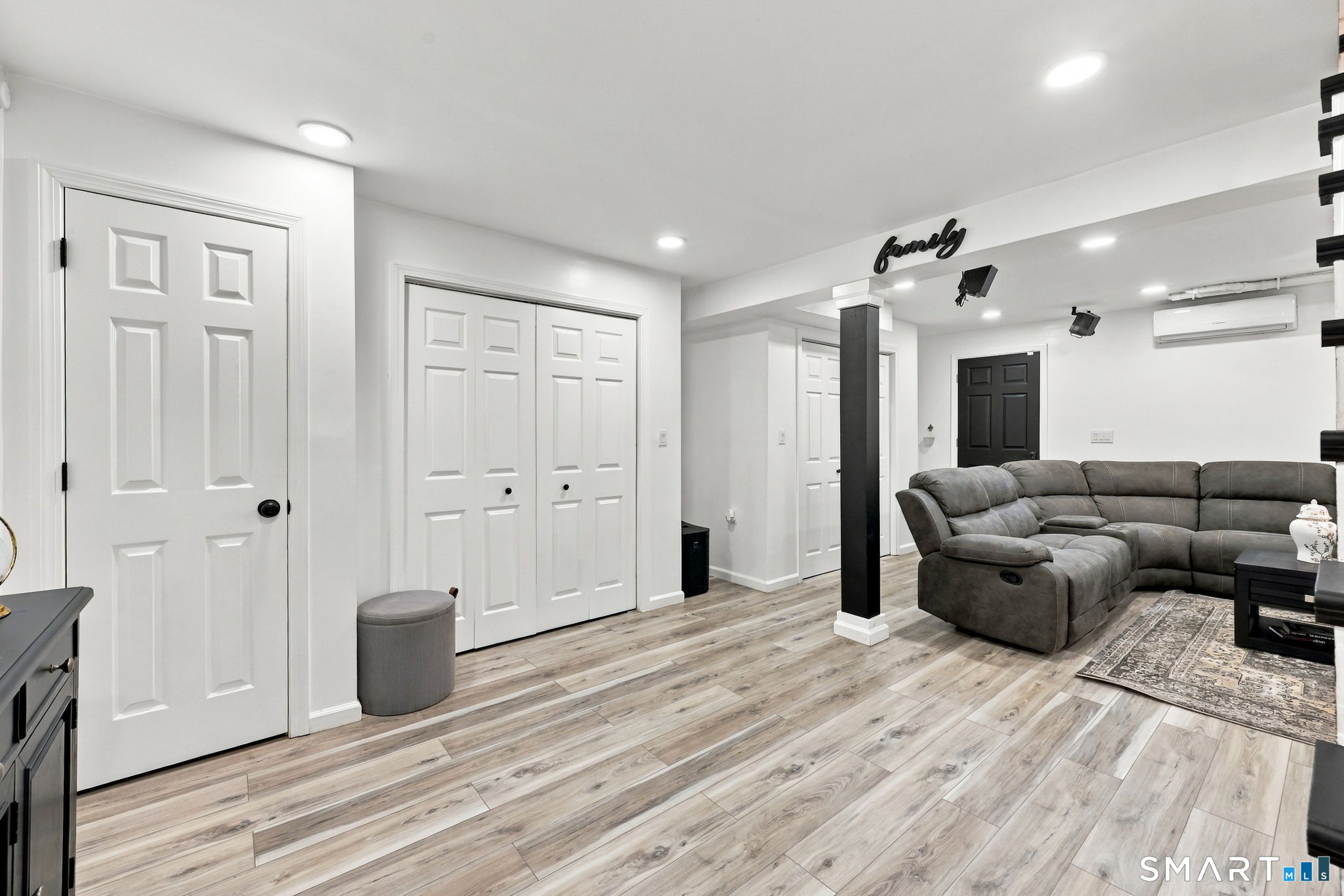 119 Woodland Street photo 29