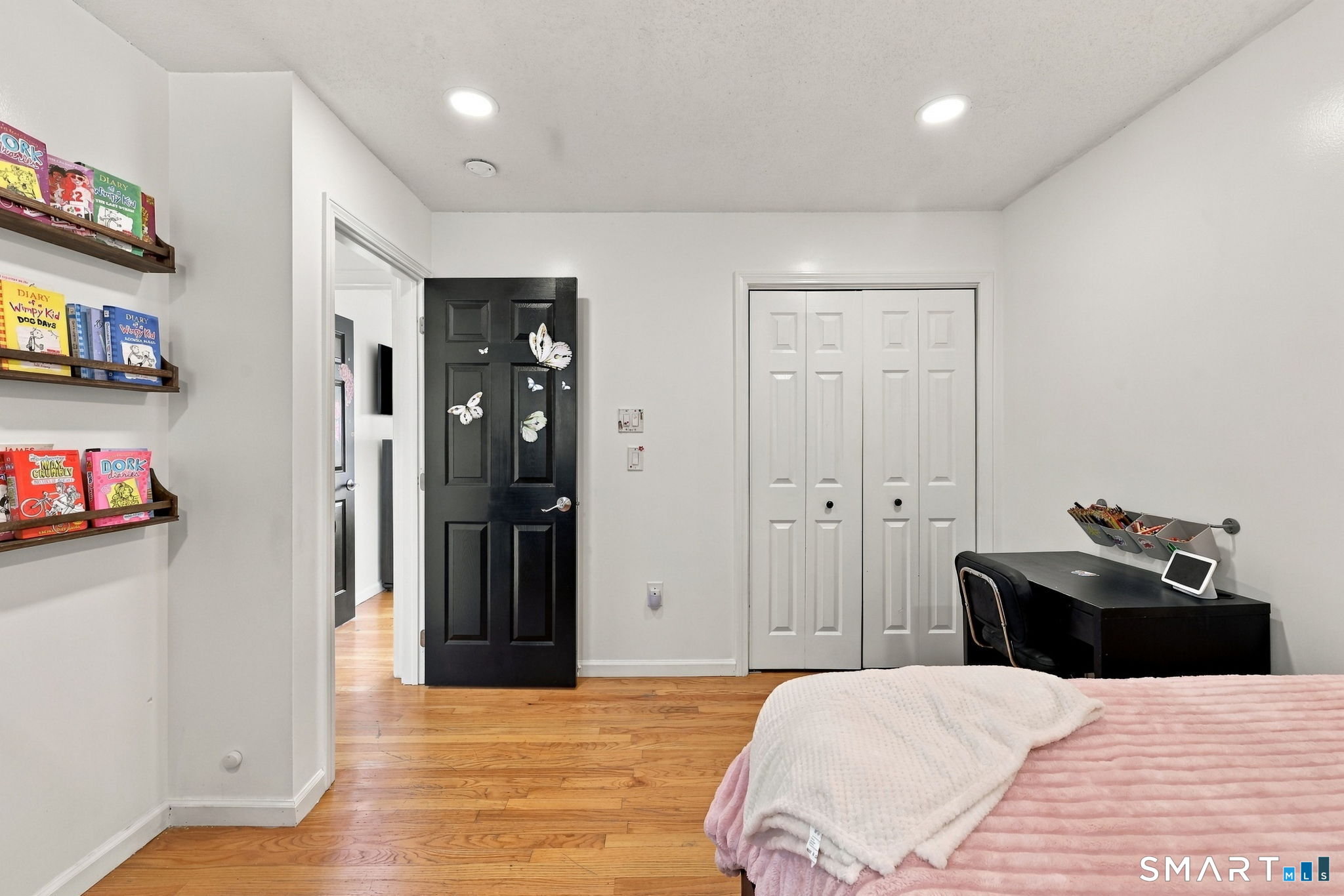 119 Woodland Street photo 21
