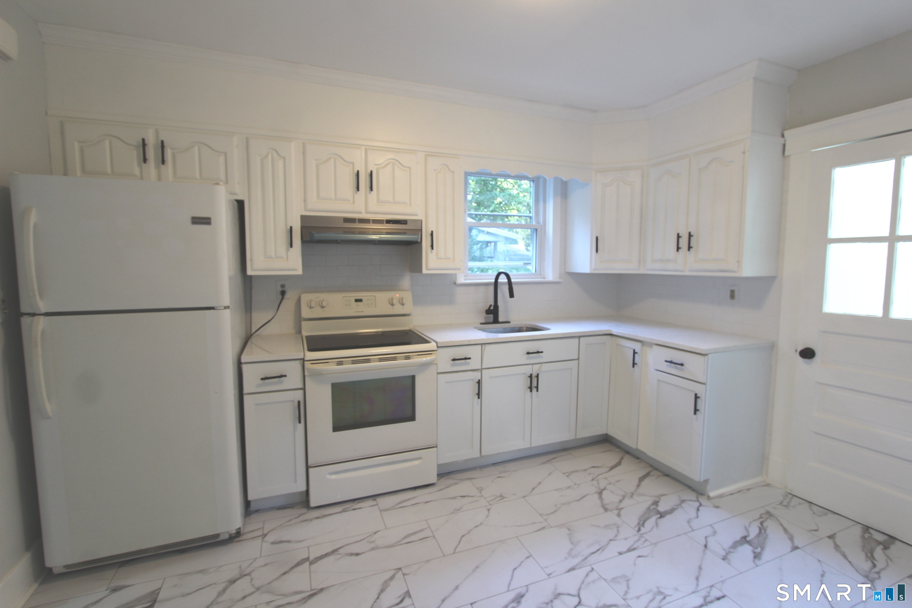 53 Park Road photo 4