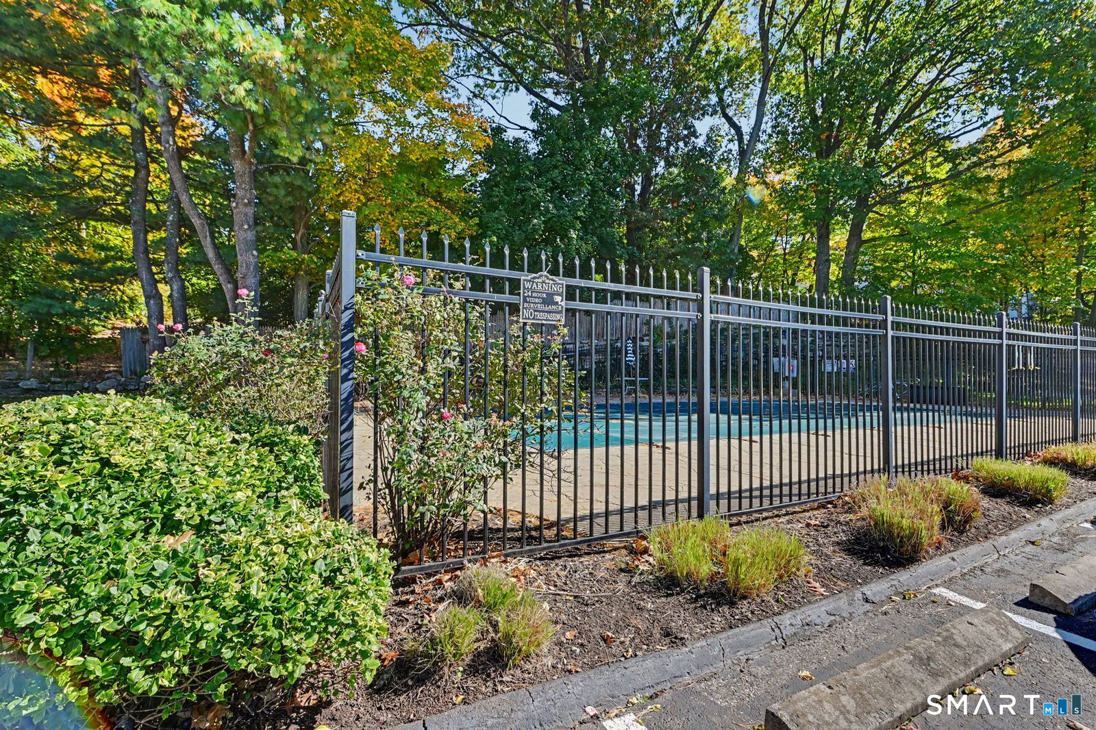 1 Linden Street, Unit A10 — photo 38