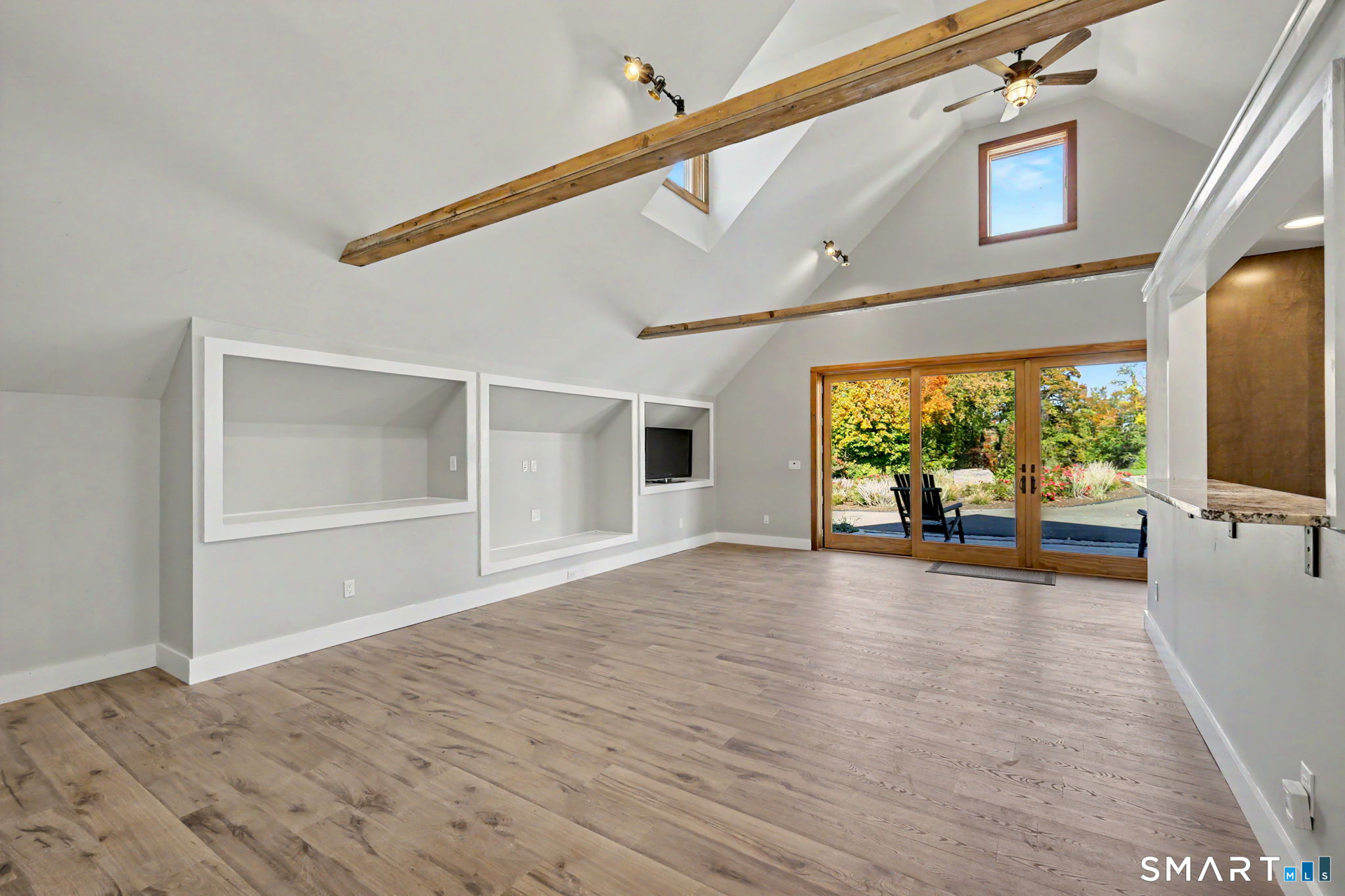 11 Carpenters Brook Road Unit #B photo 8