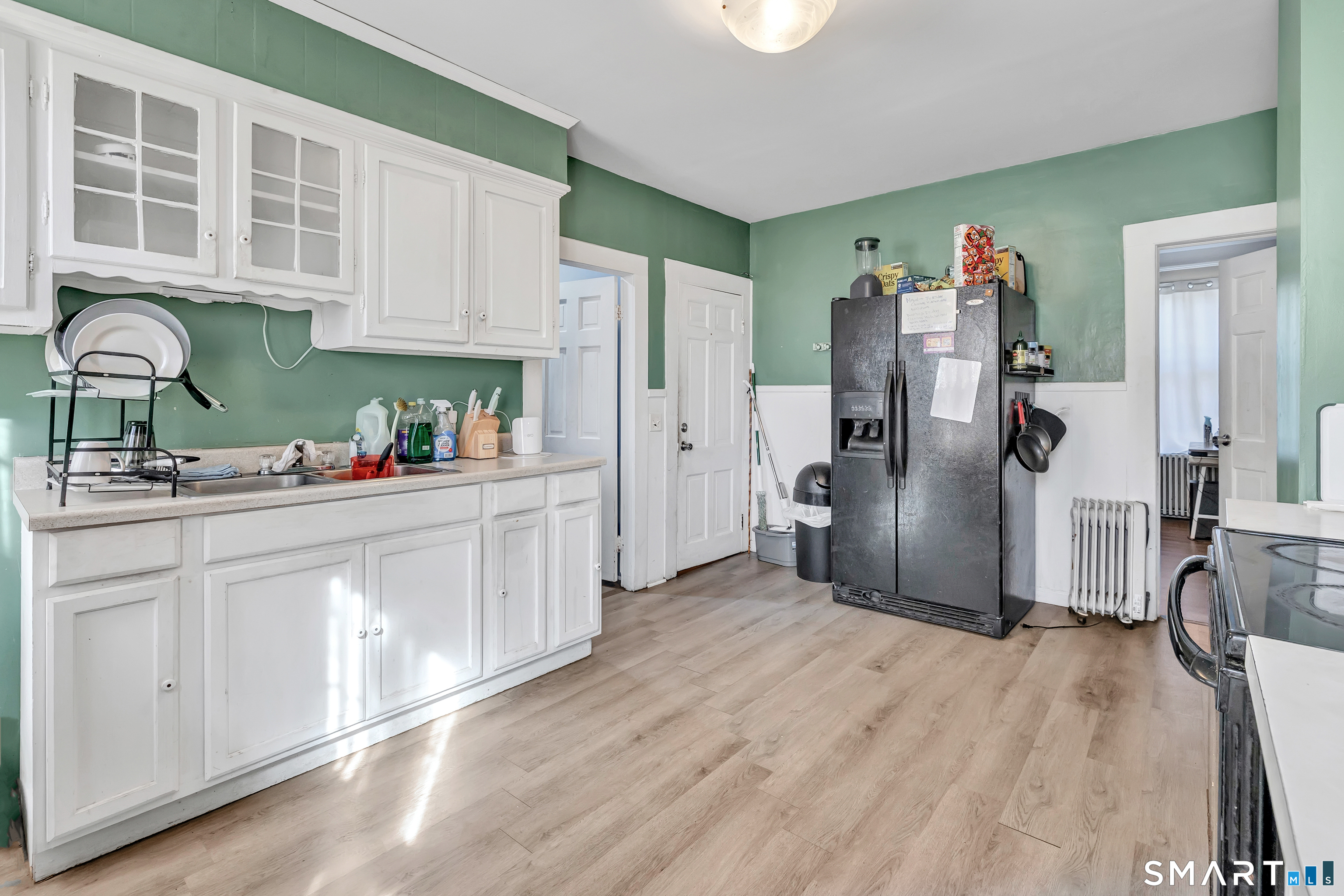 142 Gracey Avenue photo 11