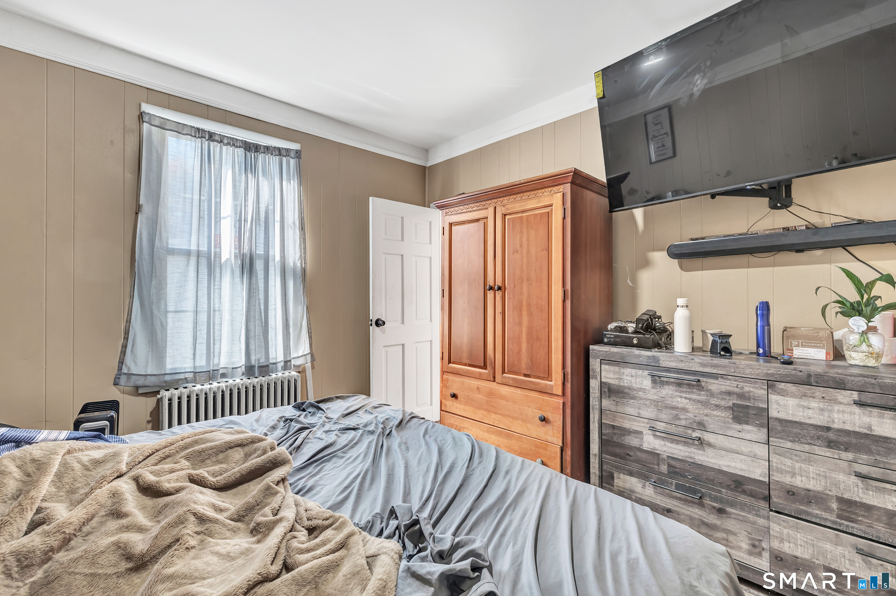 142 Gracey Avenue photo 13