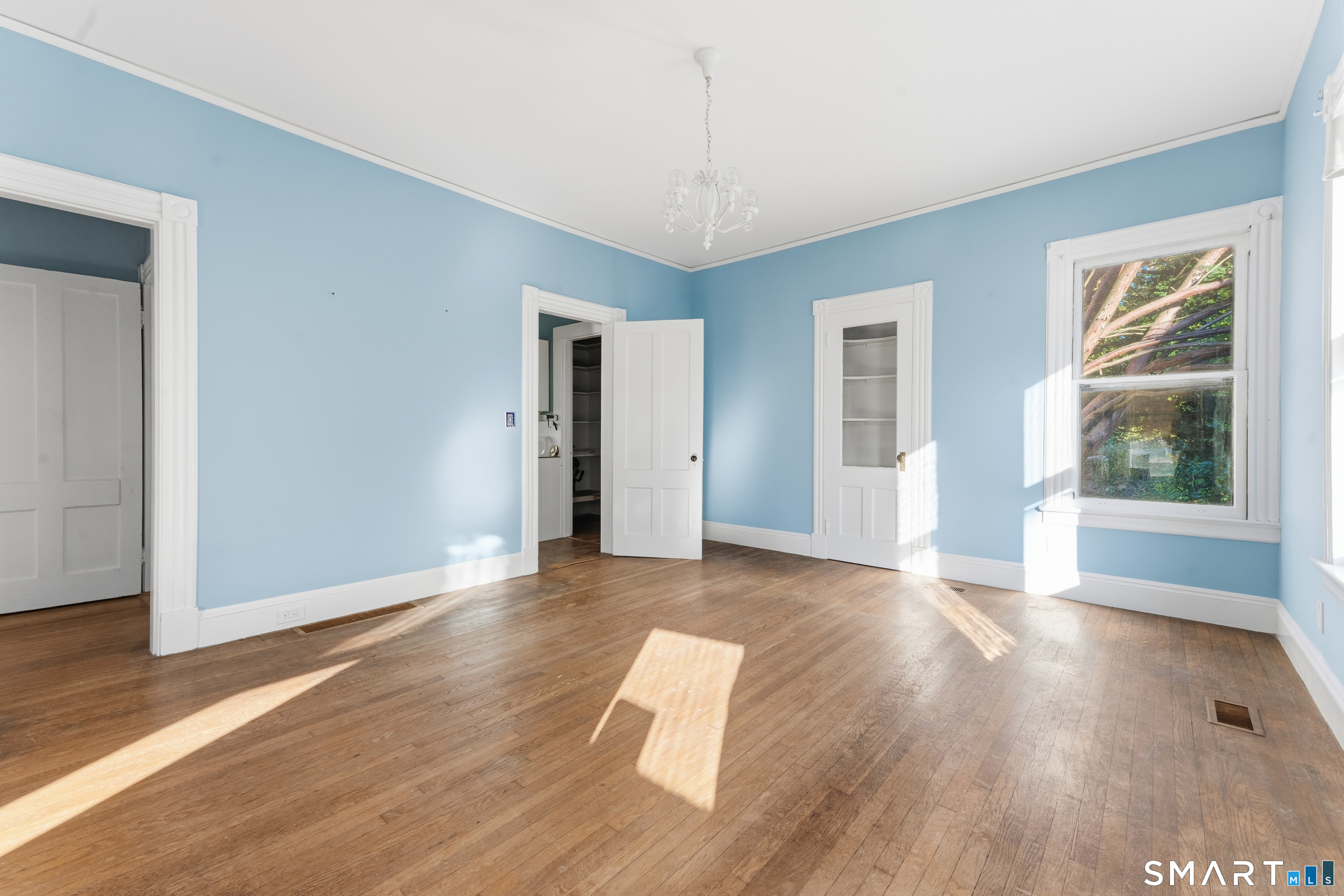 60 Girard Avenue photo 10