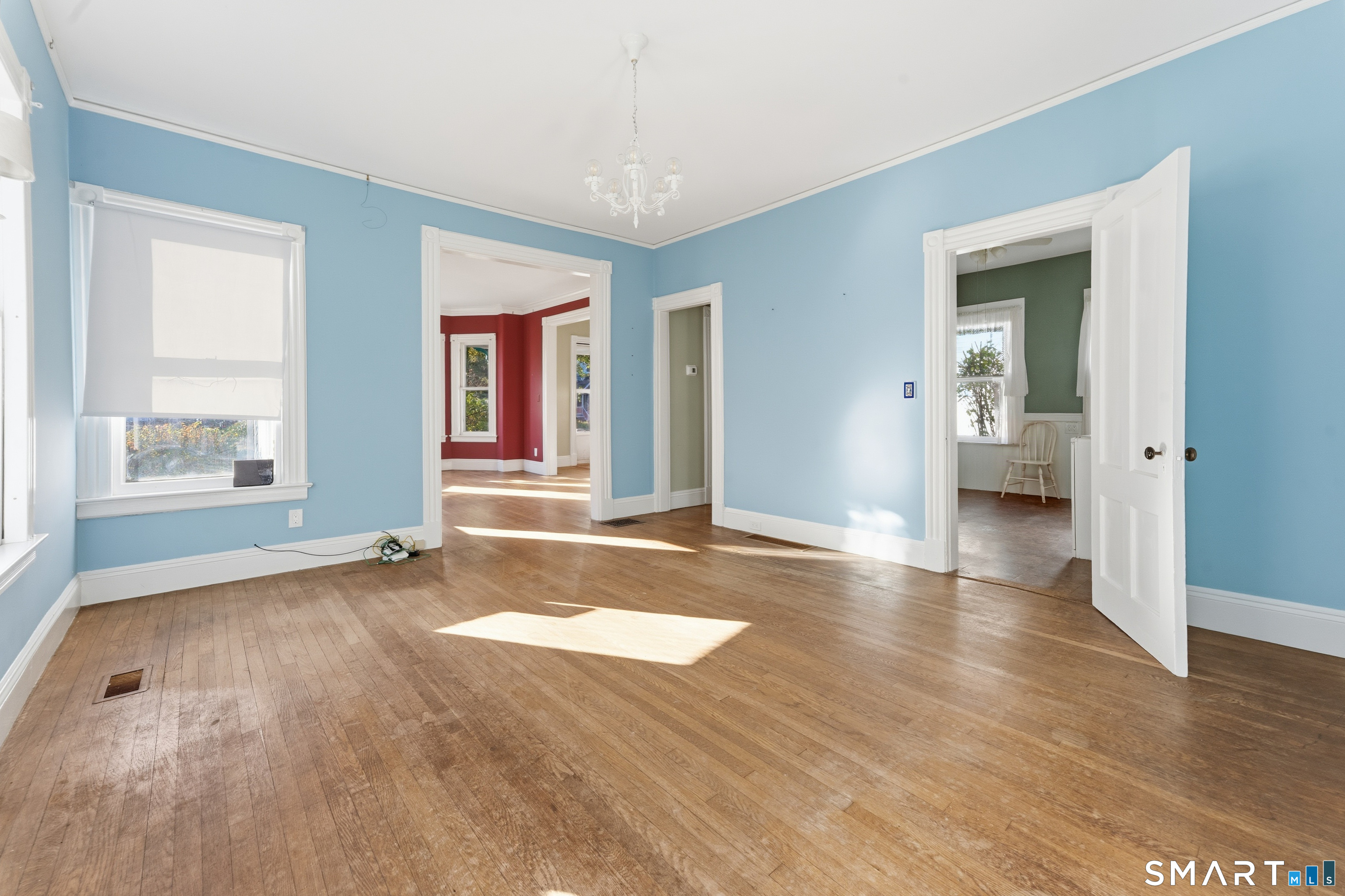 60 Girard Avenue photo 11