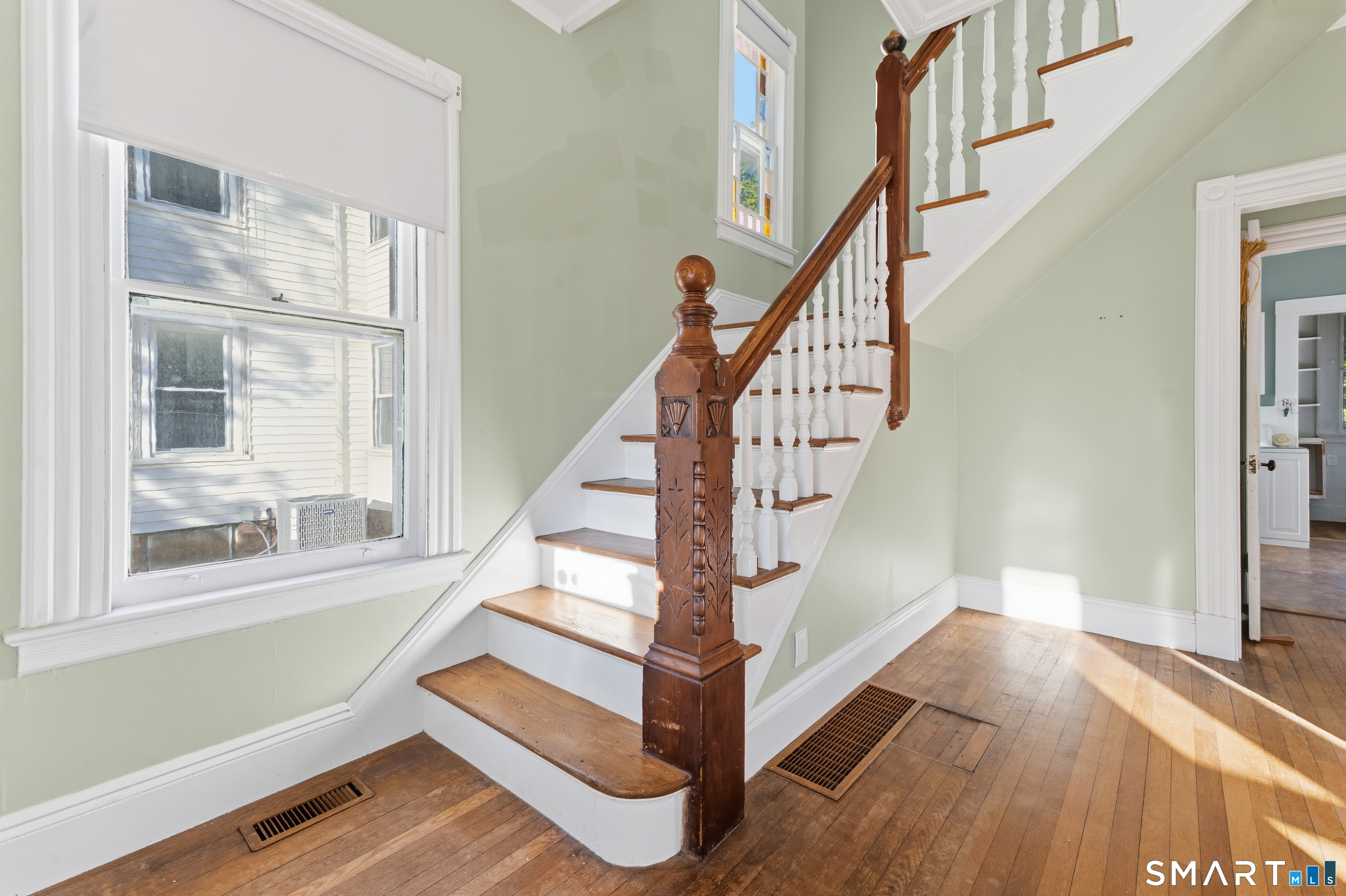 60 Girard Avenue photo 13