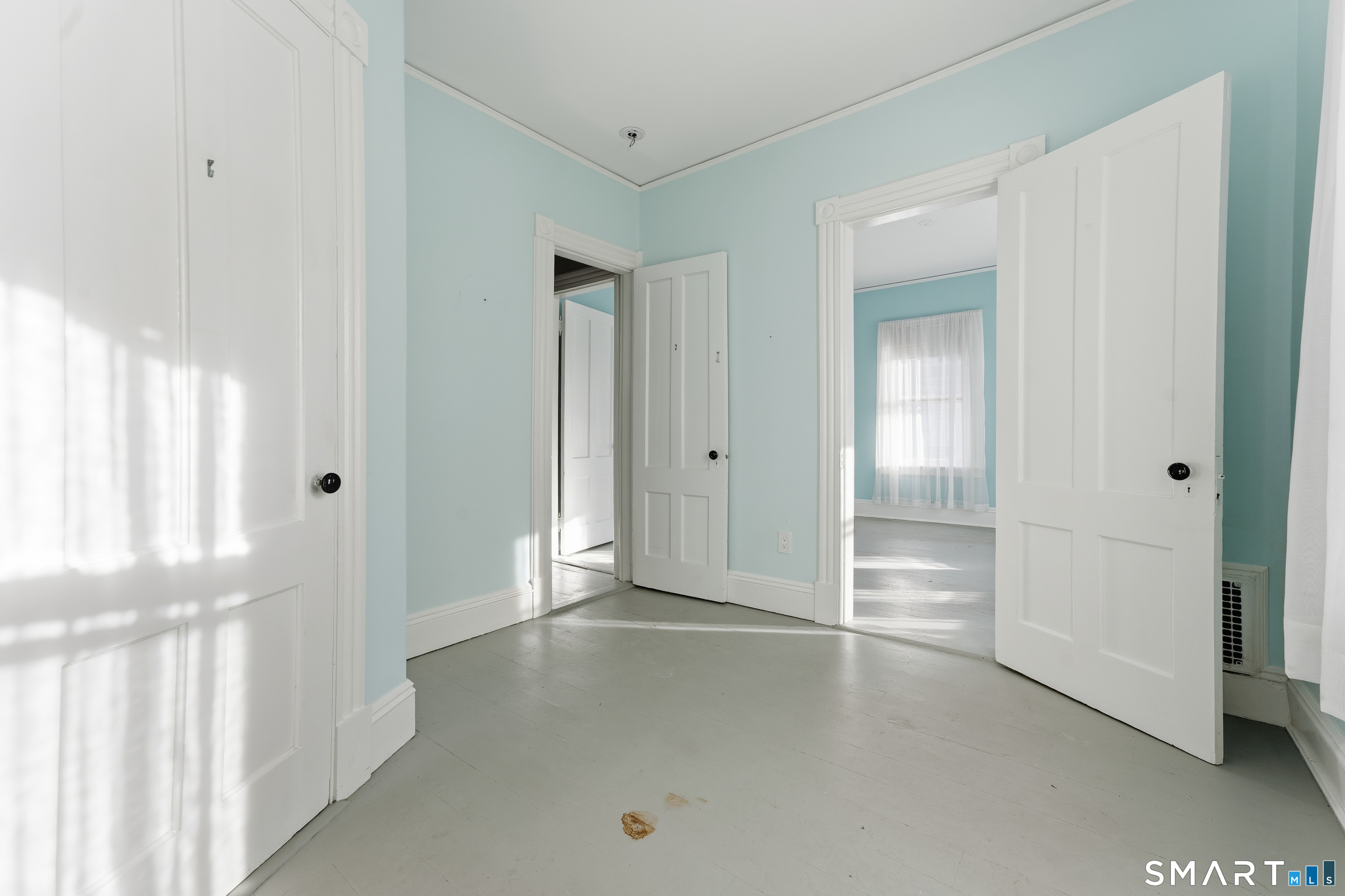 60 Girard Avenue photo 26