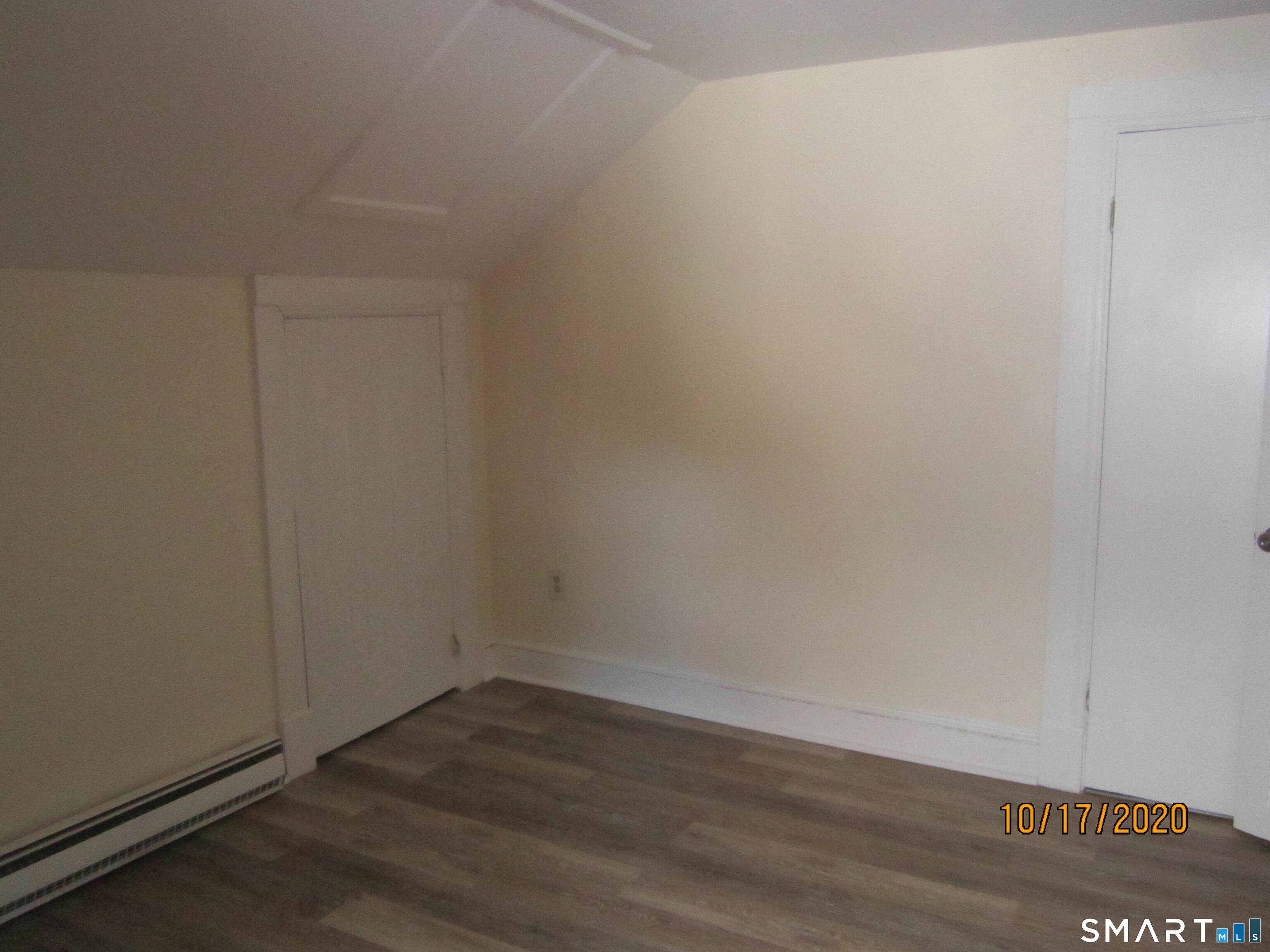 1085 Broad Street photo 7