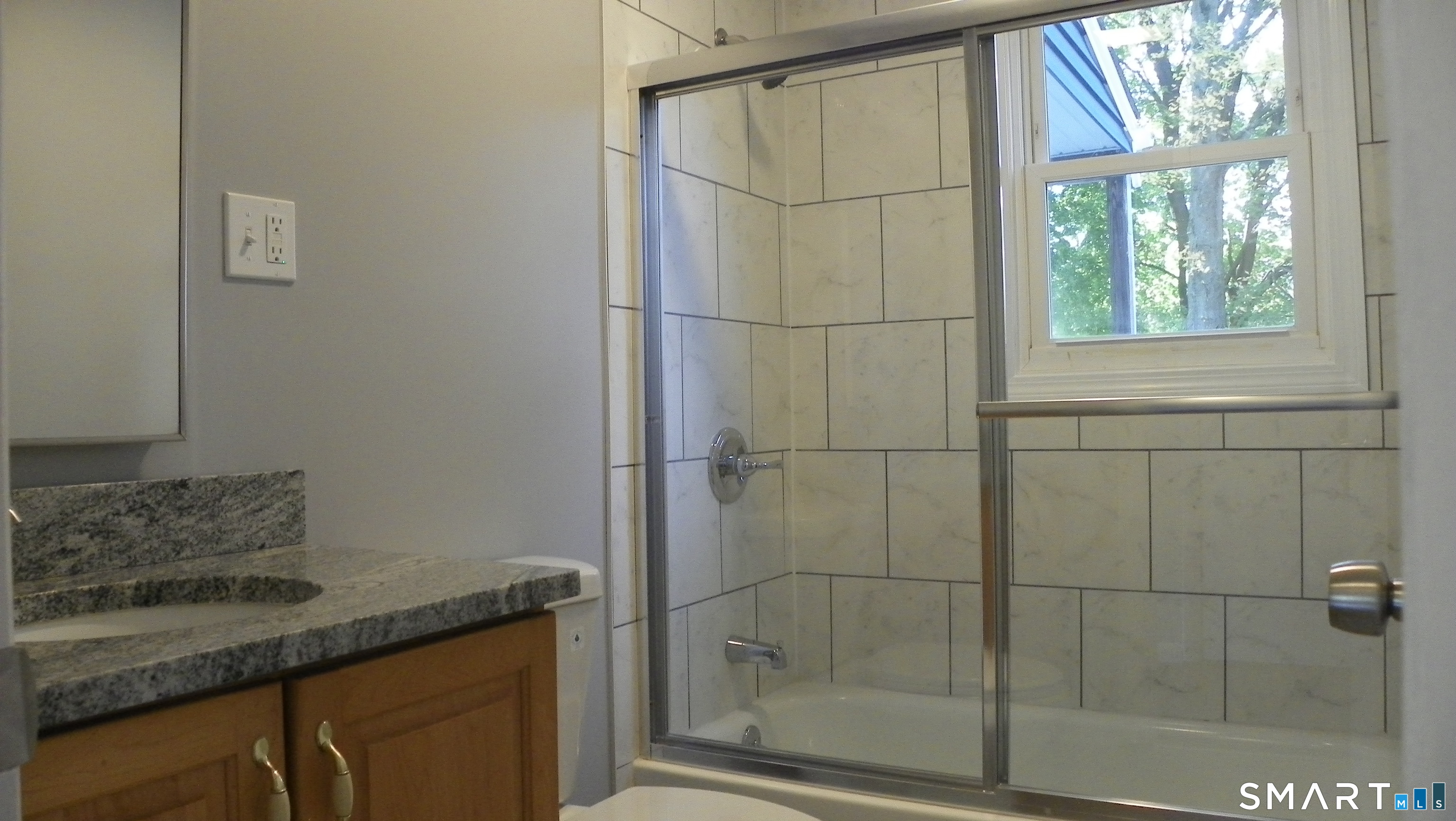 186 Alexander Road photo 19