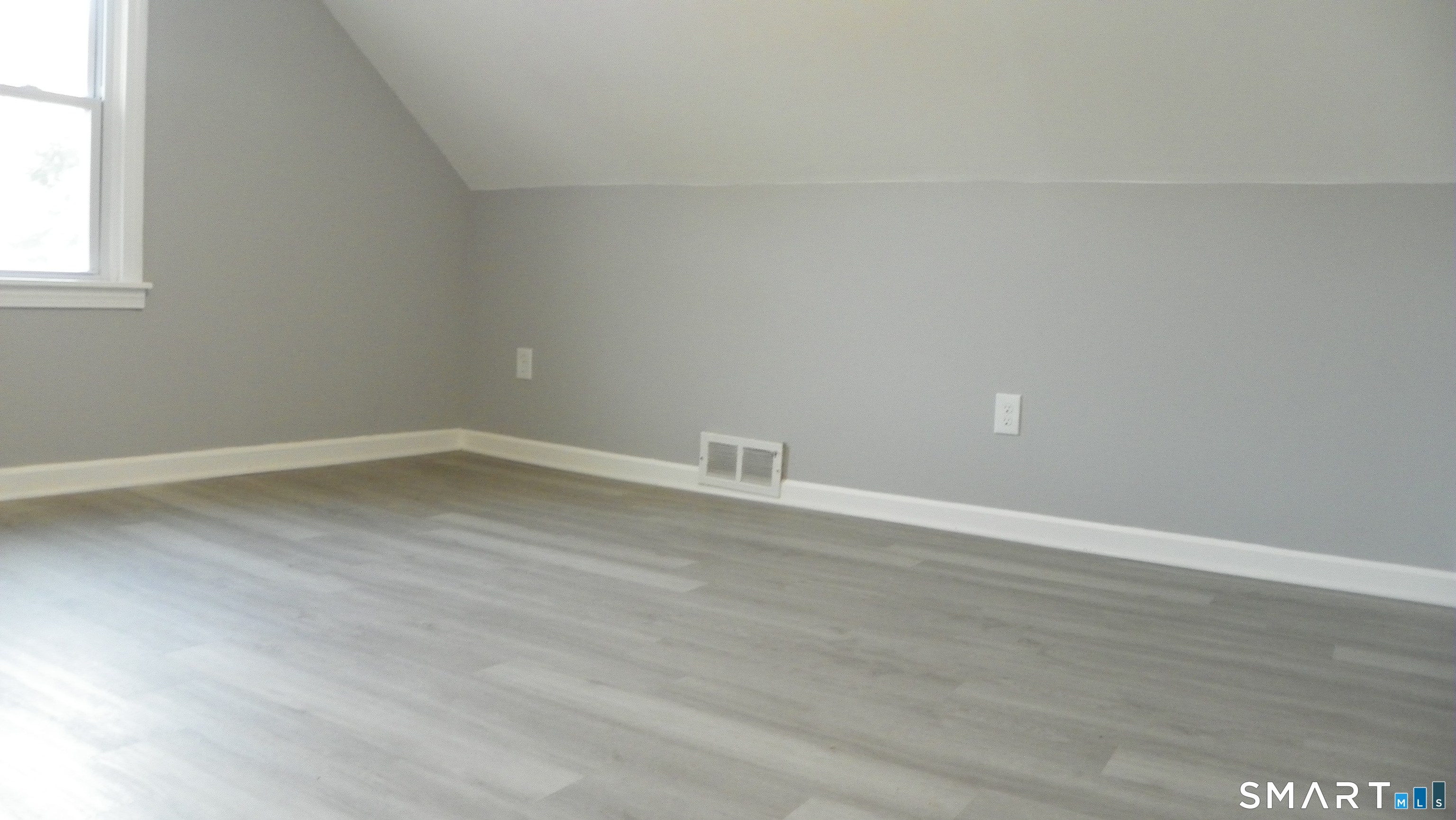 186 Alexander Road photo 22