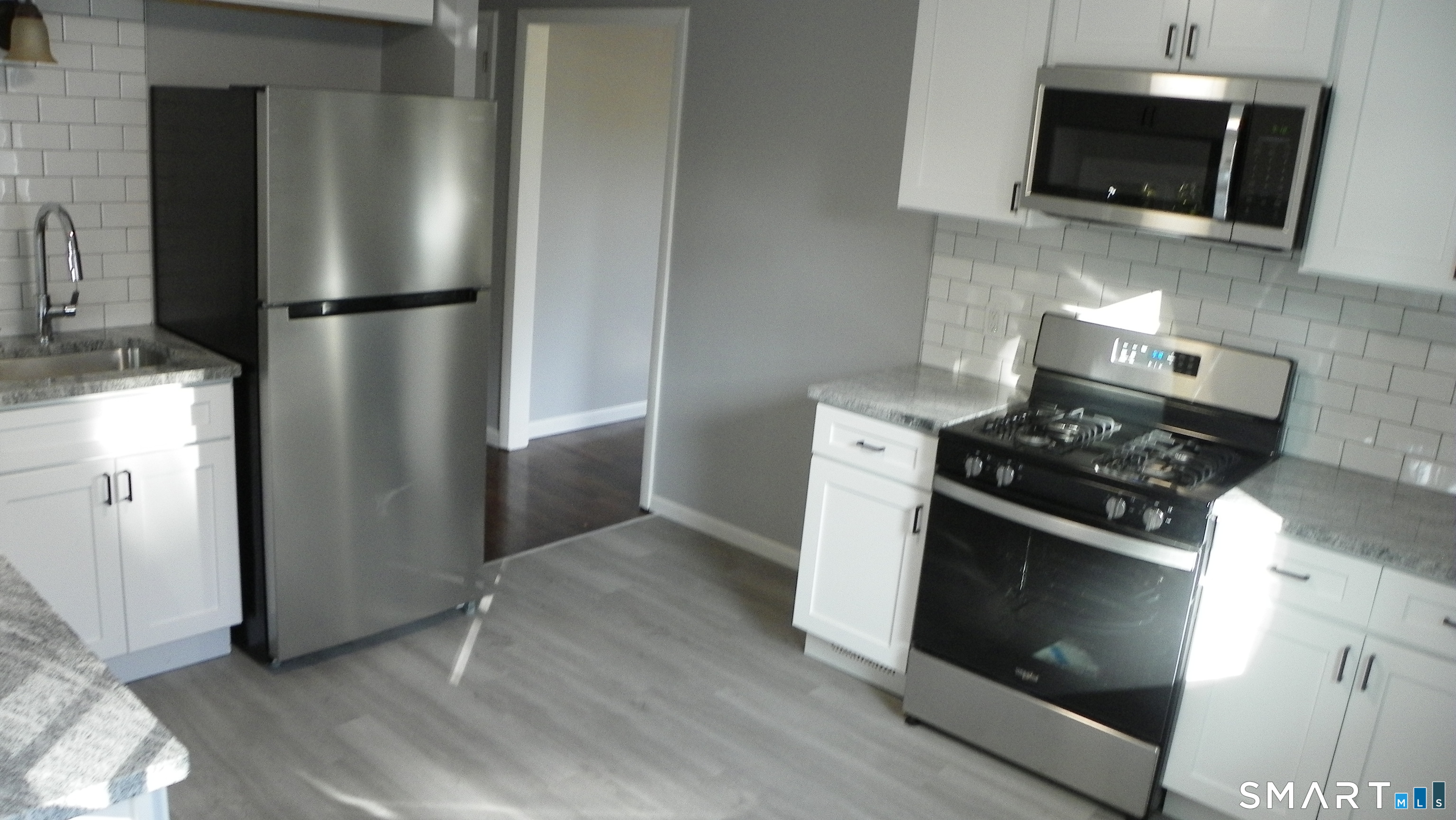 186 Alexander Road photo 11