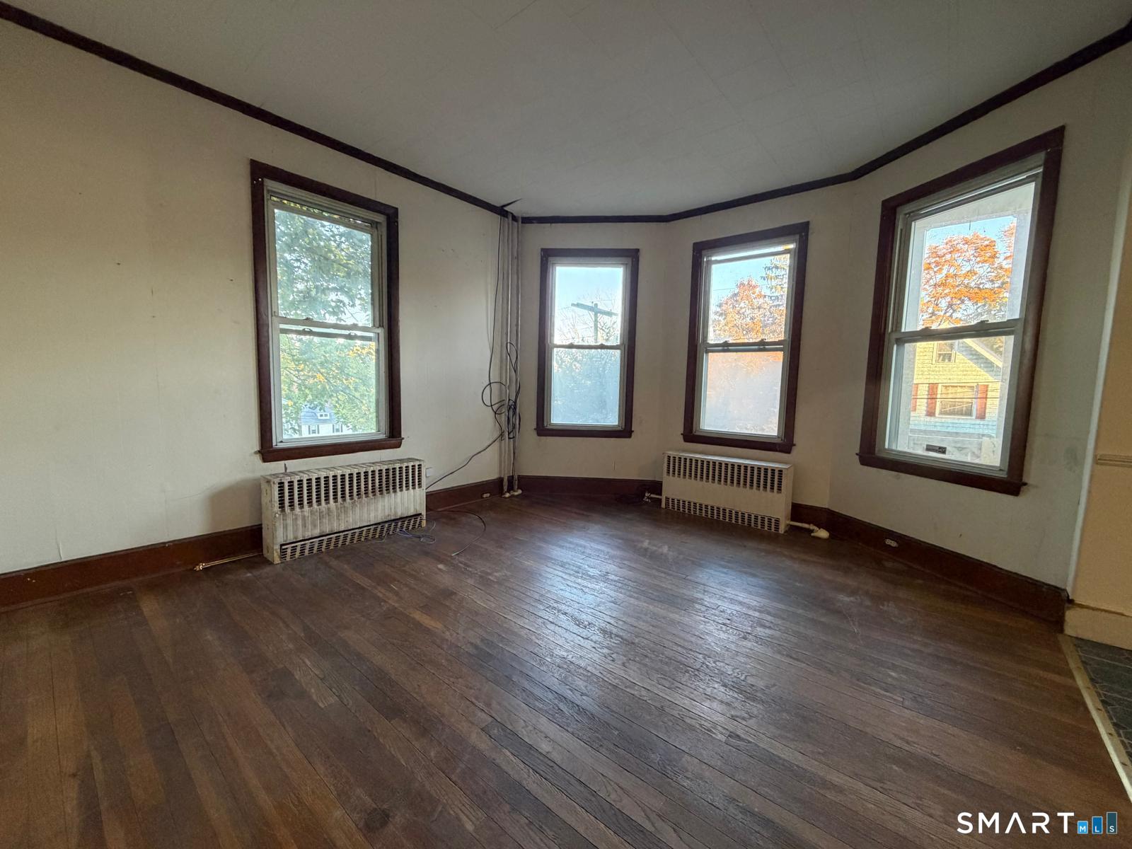 35 Edgehill Avenue photo 17