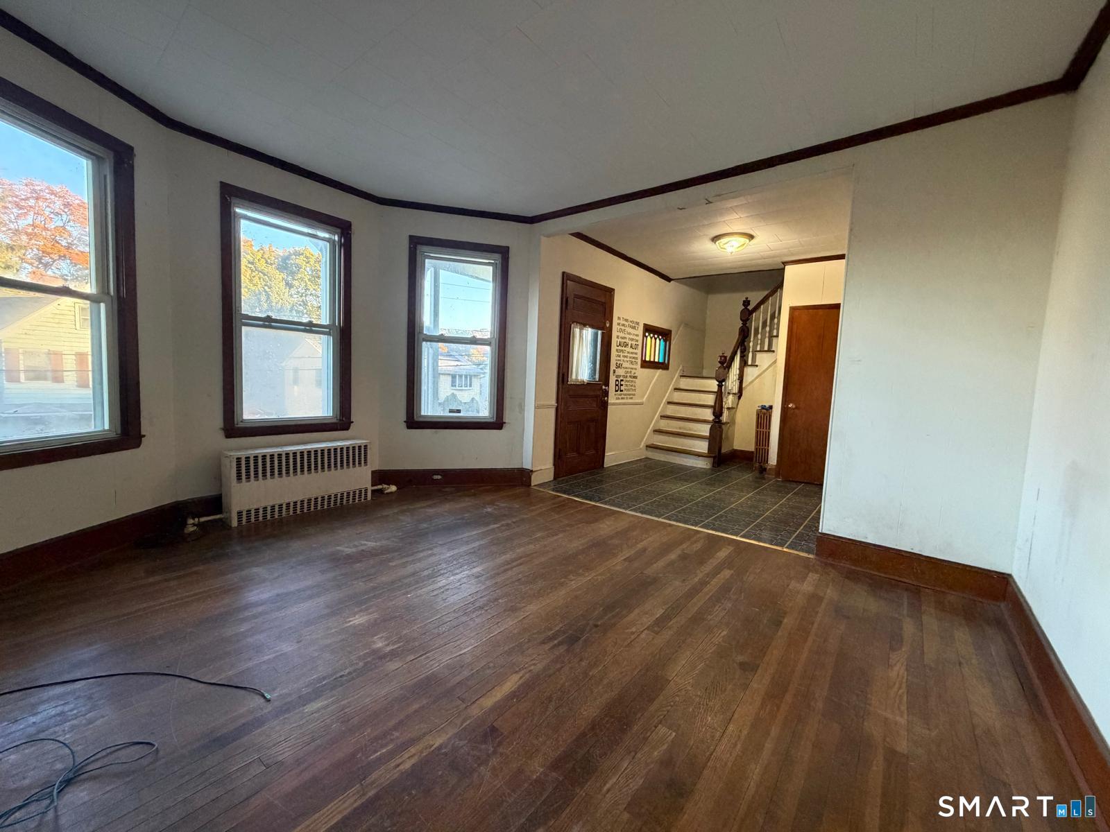 35 Edgehill Avenue photo 18