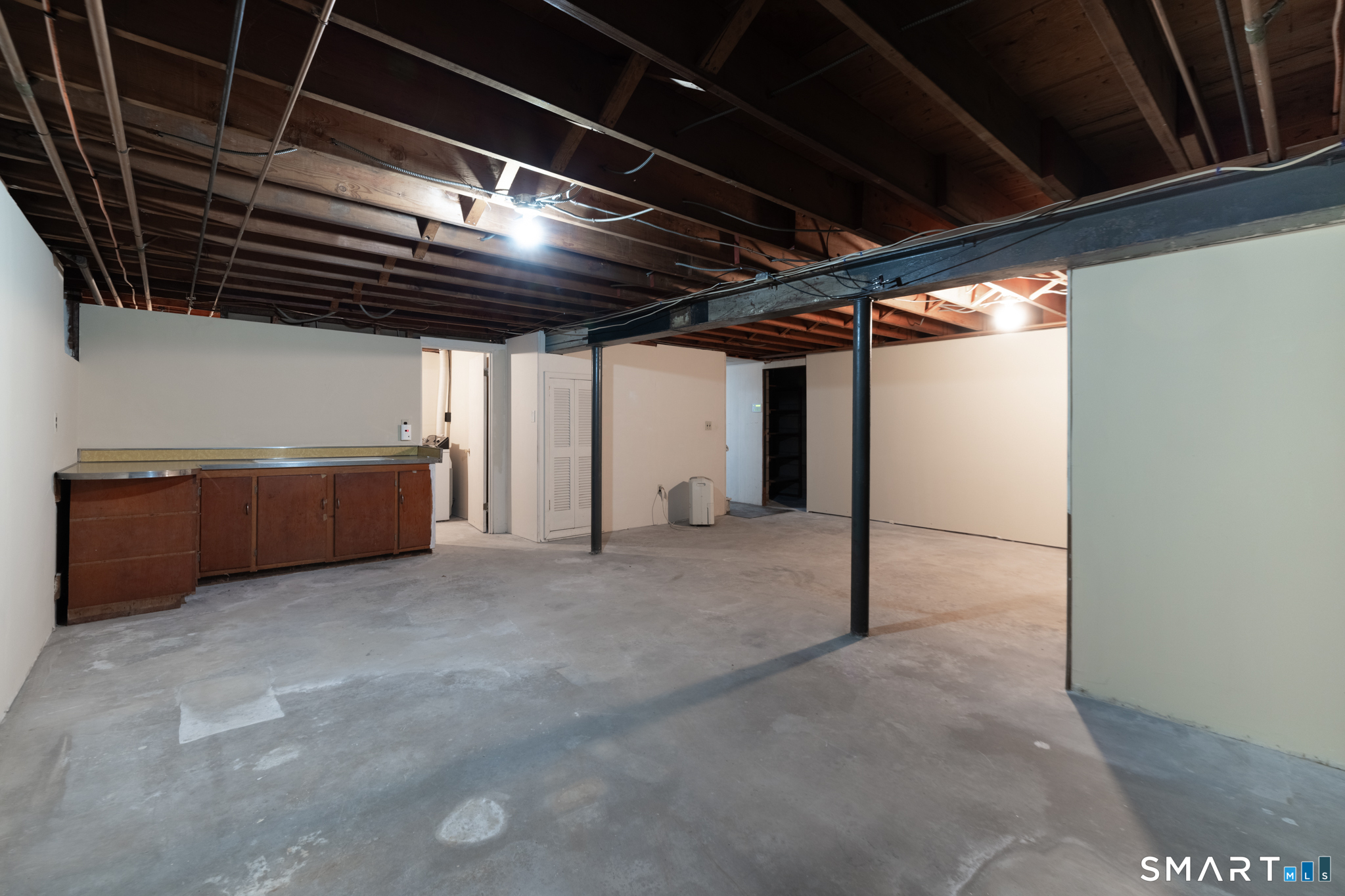 409 Highland Drive photo 13