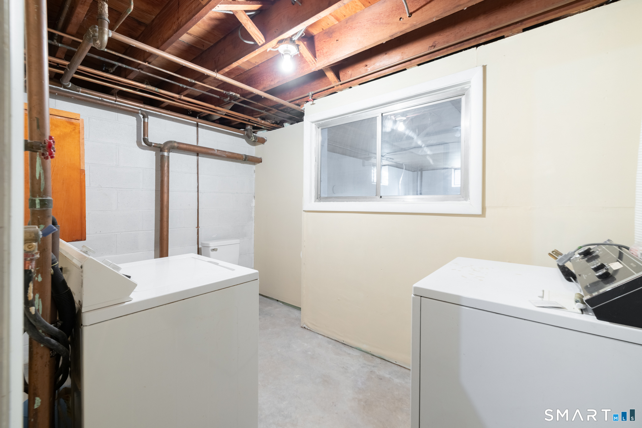 409 Highland Drive photo 14