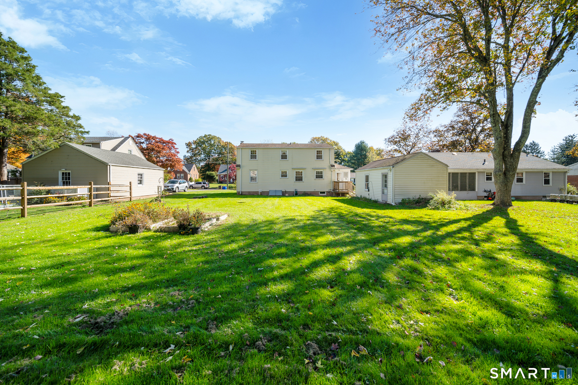 55 Berkeley Road photo 35