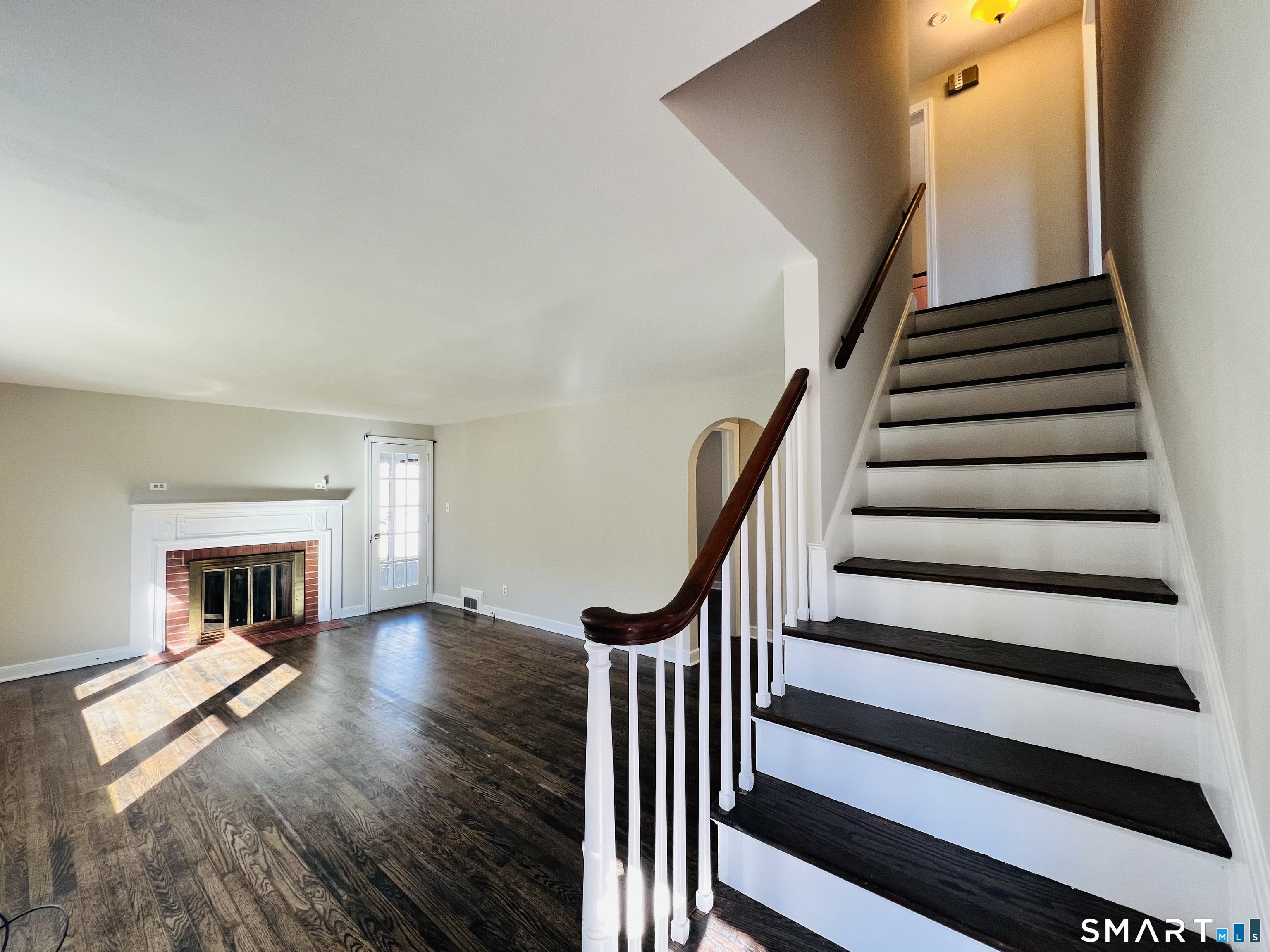 106 South Front Street photo 7