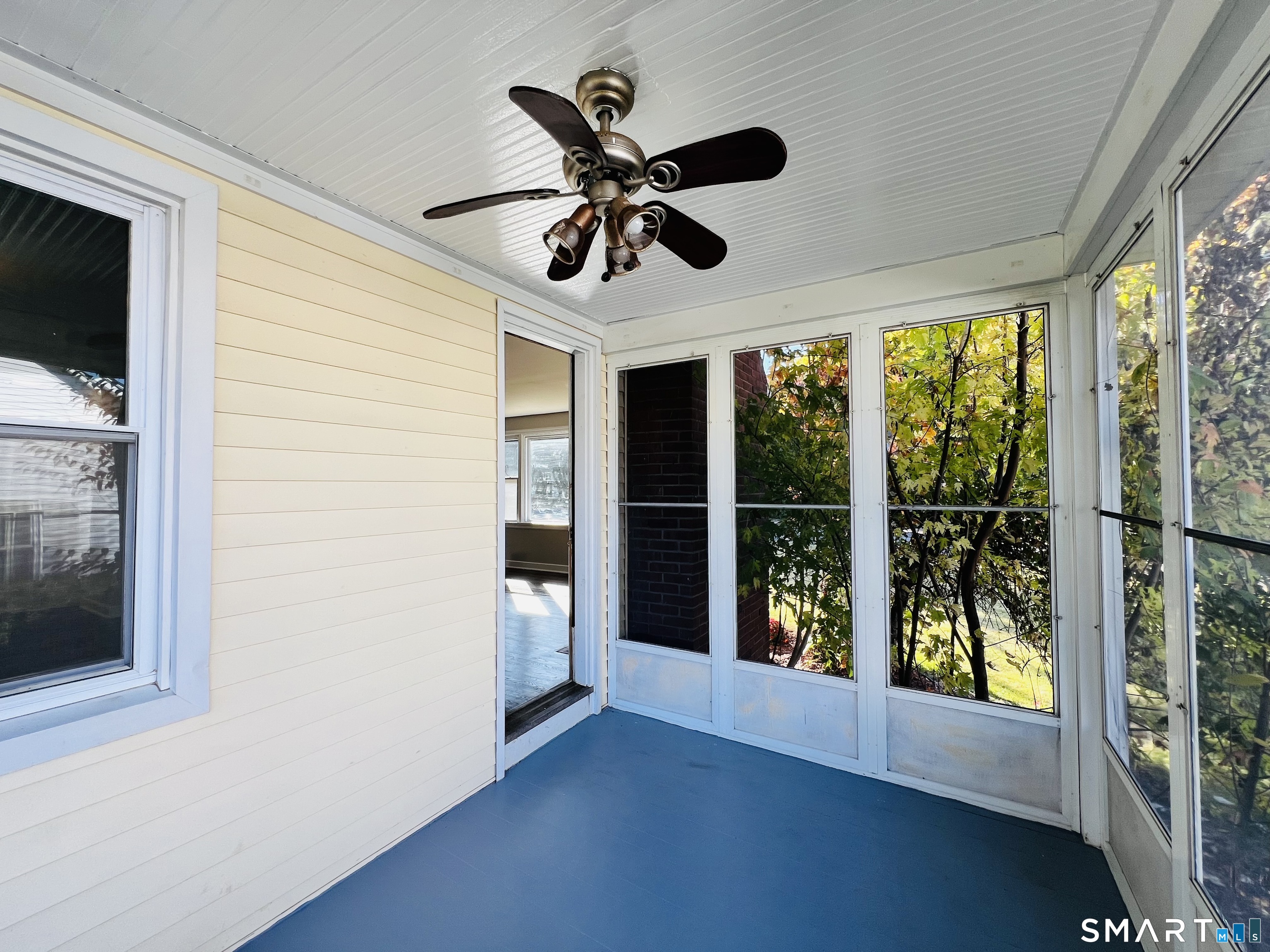106 South Front Street photo 8