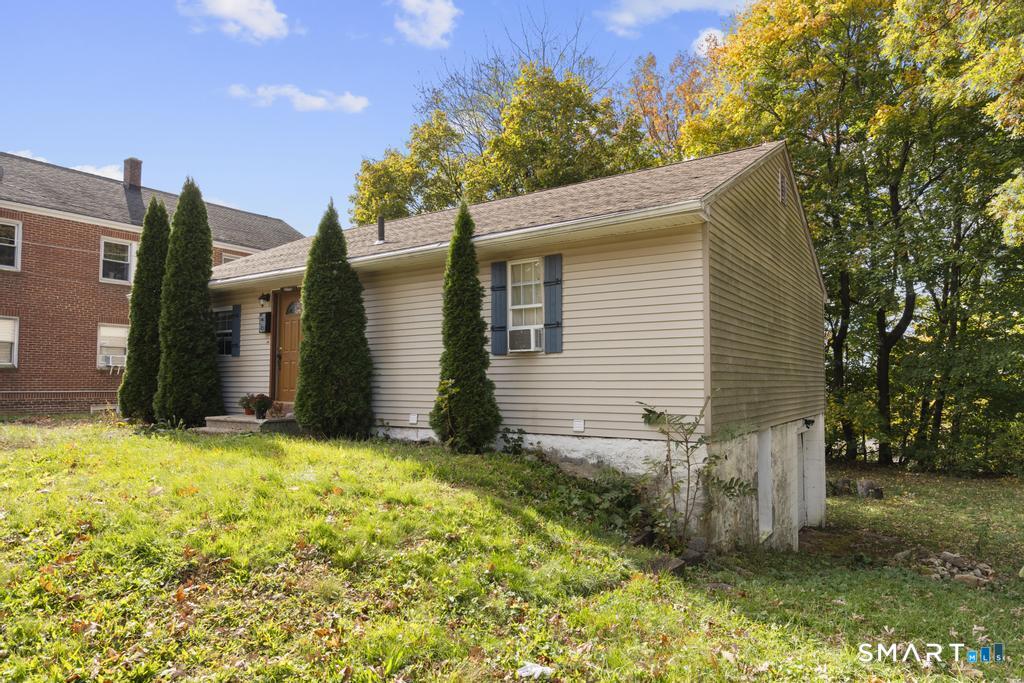 24 Birch Street photo 15