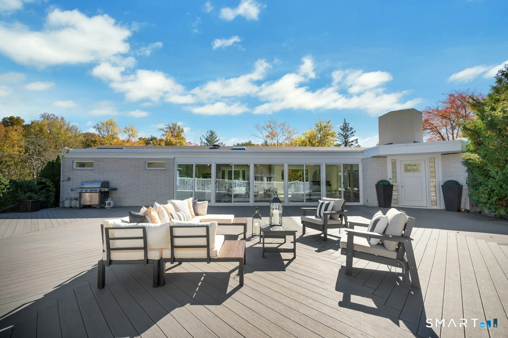 Photo 4 of Single family home for sale at (Undisclosed), Greenwich, CT 06831 | MLS# 24217231 | Listing updated on 2026-10-29