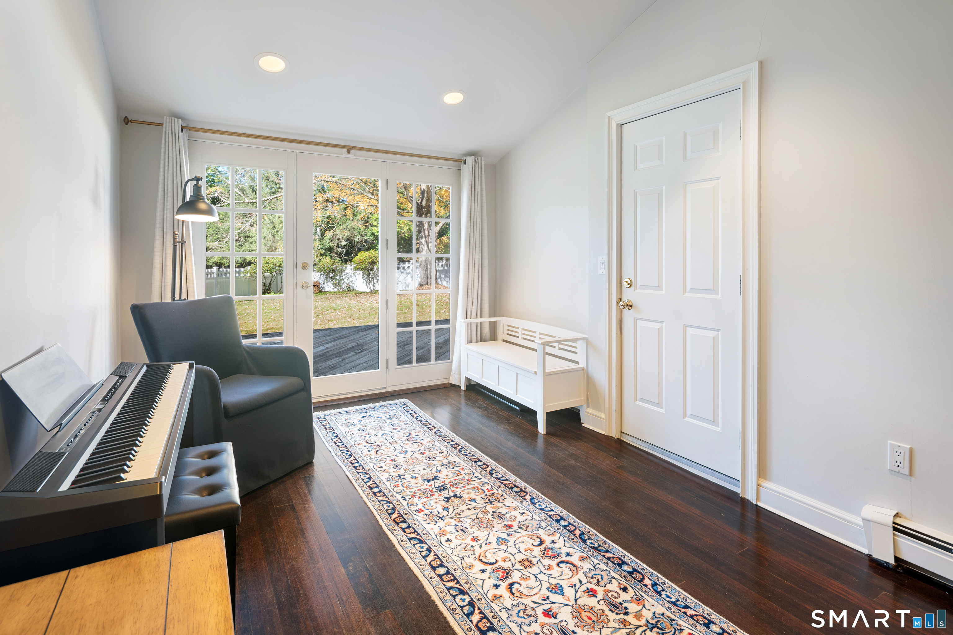 3 Allen Lane — photo 17