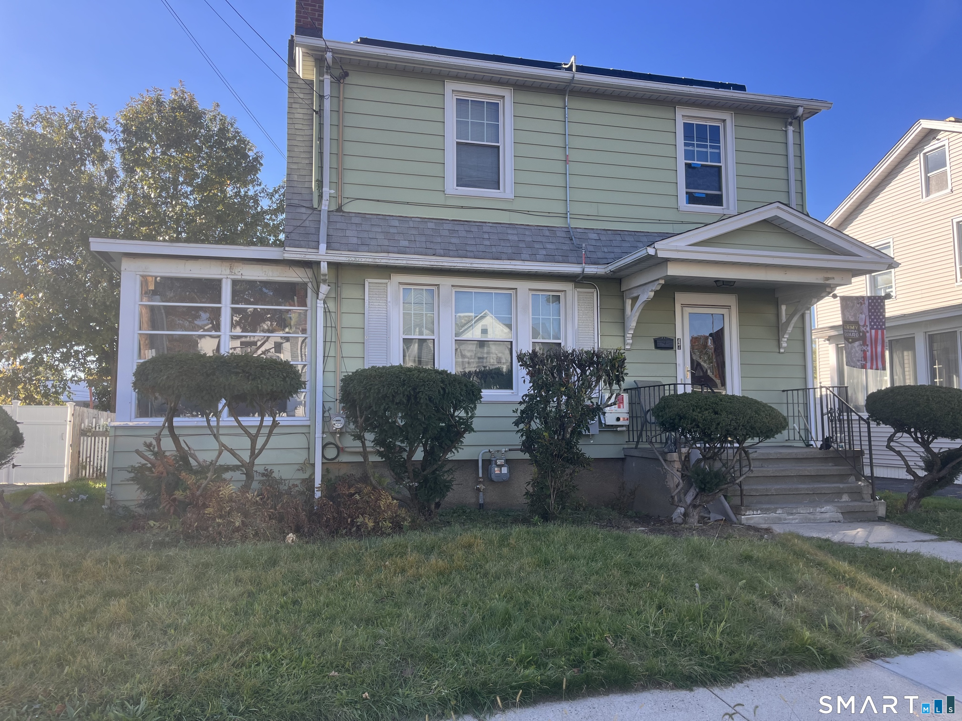 Photo 1 of Single family home for sale at 47 Yale St, Stratford, CT 06615 | MLS# 24217190 | Listing updated on 2026-10-28