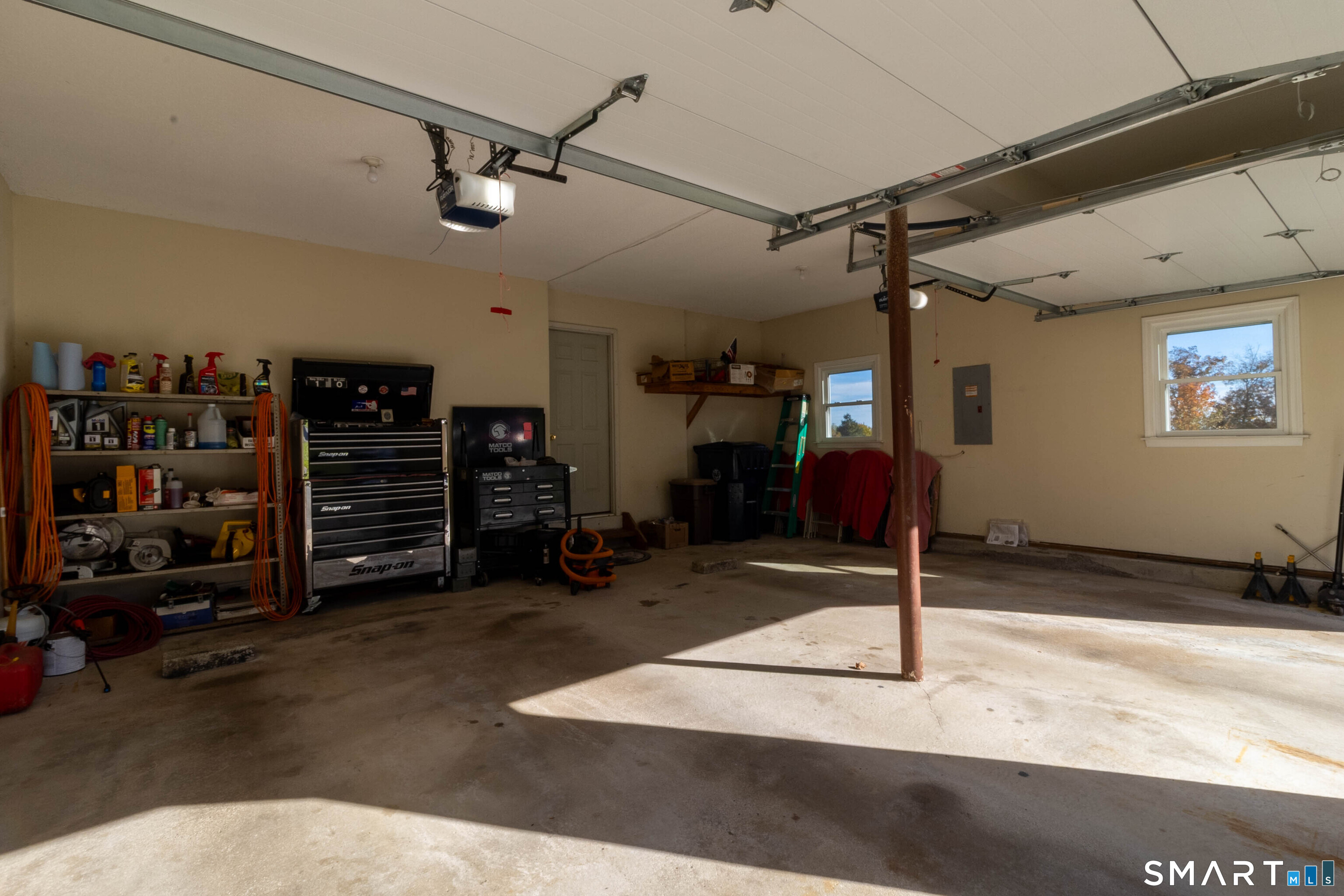 20 Hickory Street photo 17