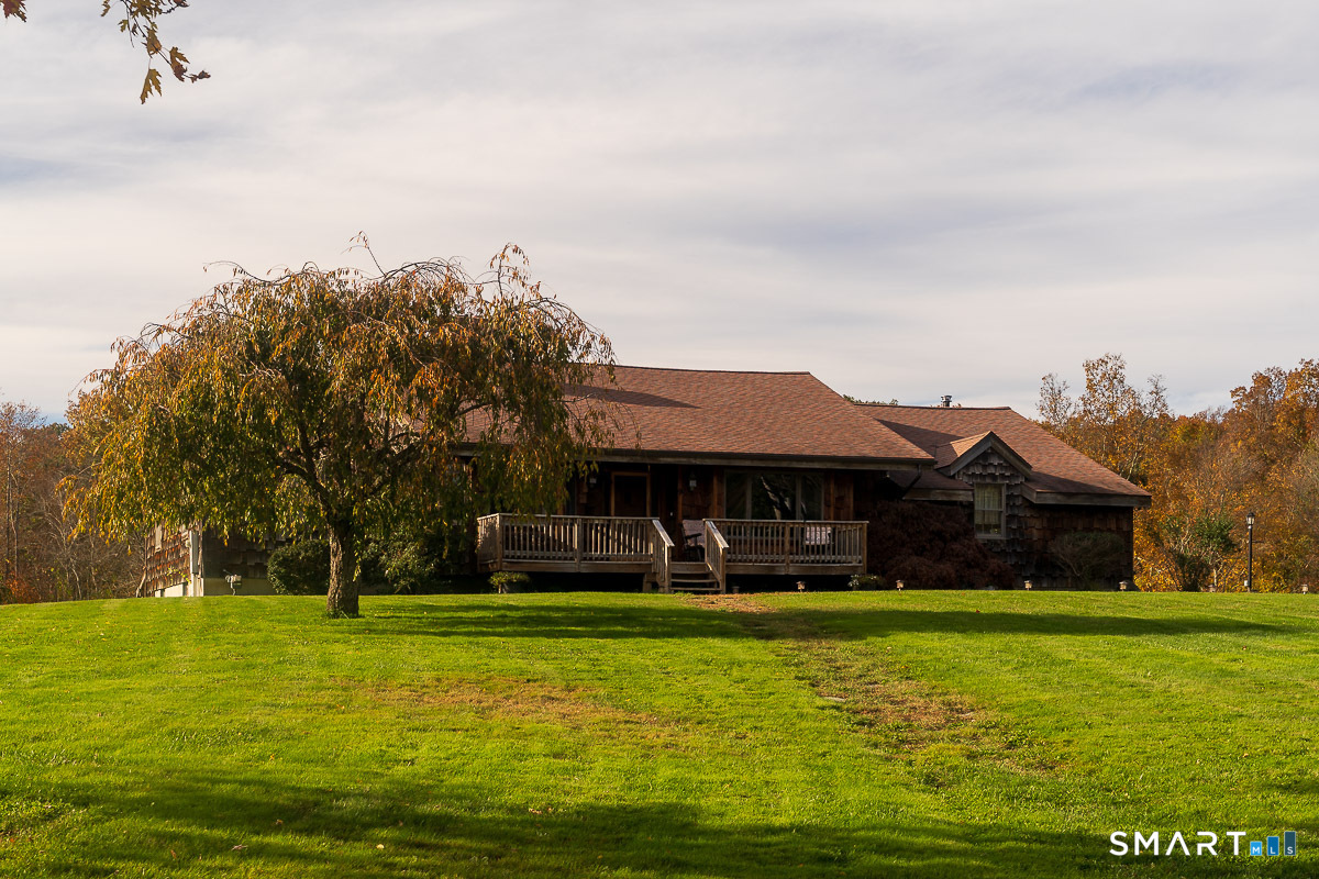 Photo 1 of Single family home for sale at 9 Boulder Trl, Norwich, CT 06360 | MLS# 24215832 | Listing updated on 2026-10-28