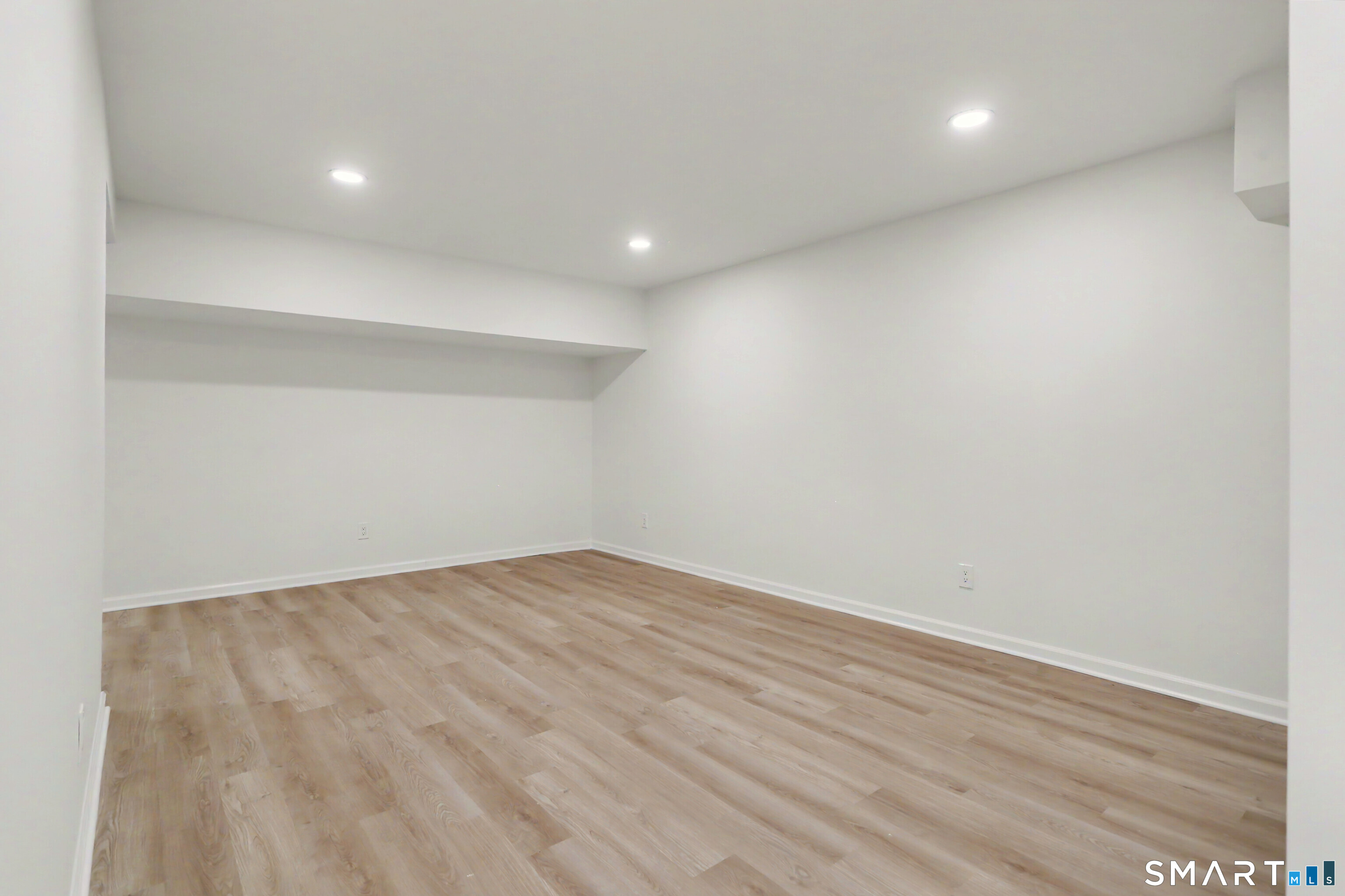 39 Whitney Glen — photo 26