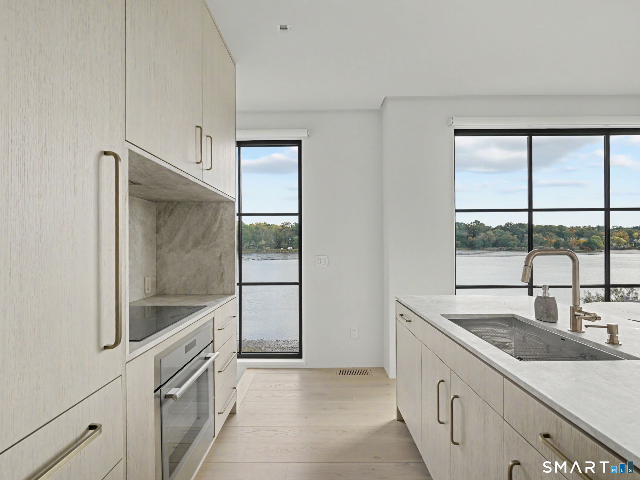 79 Riverside Avenue, Westport, Connecticut photo 5
