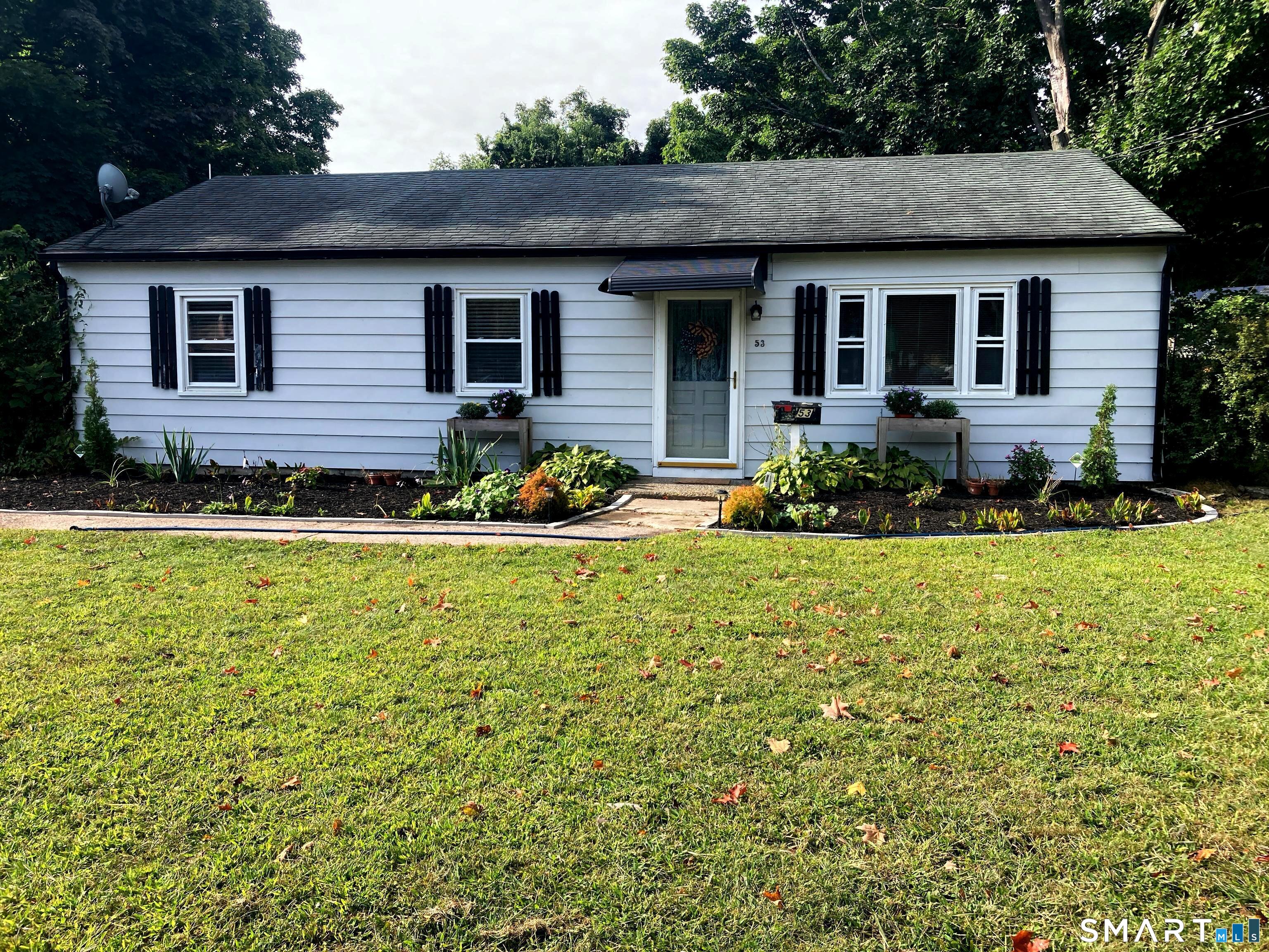 53 Laurel Road · 2BR/1BA · $279K · Windsor Locks CT | Nomade