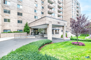 143 Hoyt Street, Unit 7G