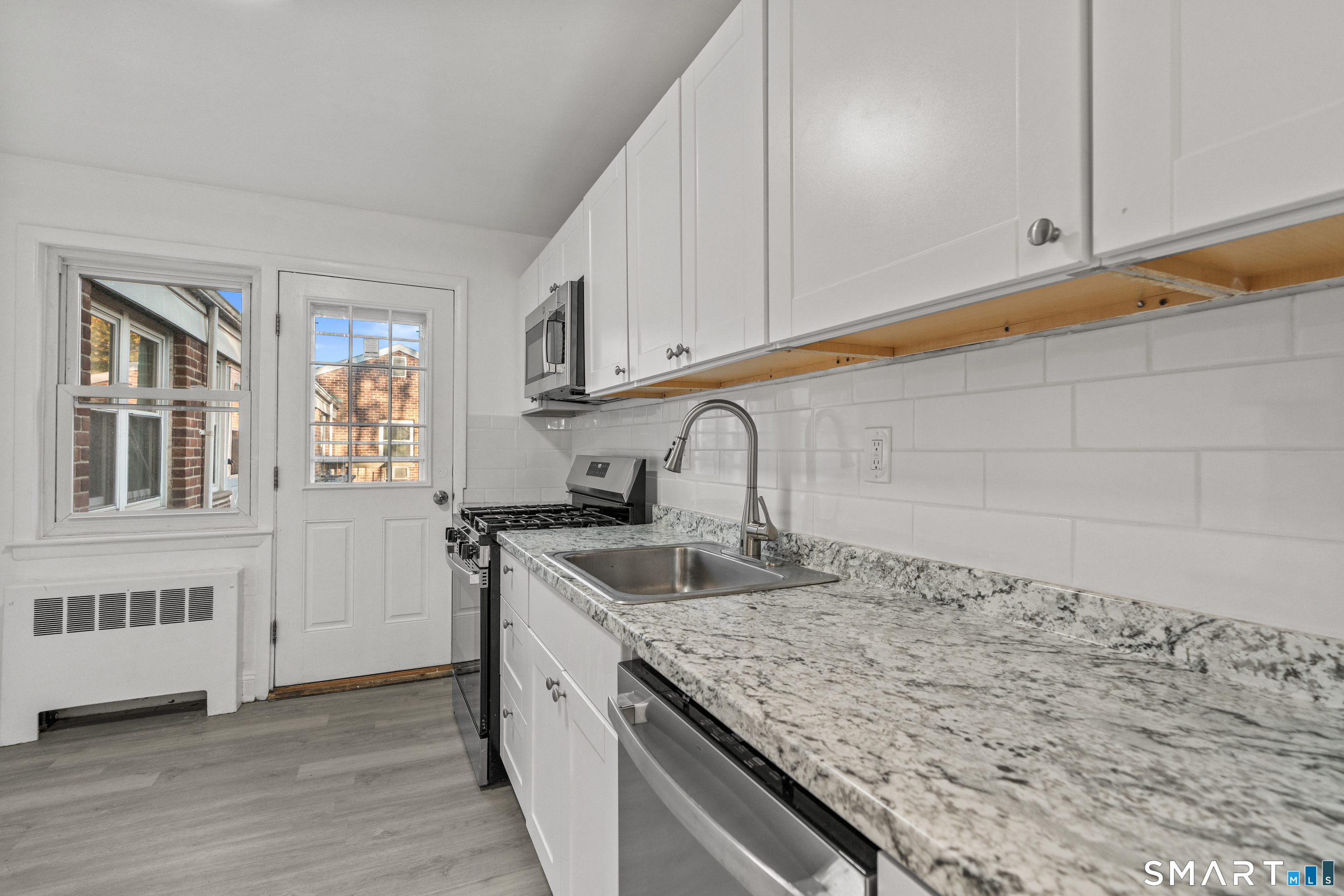 92 Blachley Road, Stamford, Connecticut photo 5