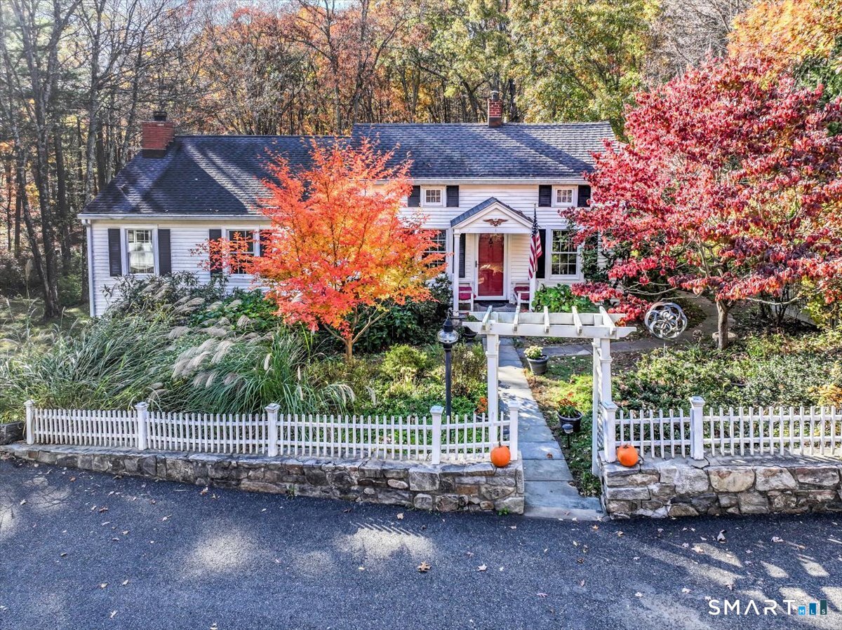 Photo 1 of Single family home for sale at 169 Christian St, Bridgewater, CT 06752 | MLS# 24217430 | Listing updated on 2026-10-29