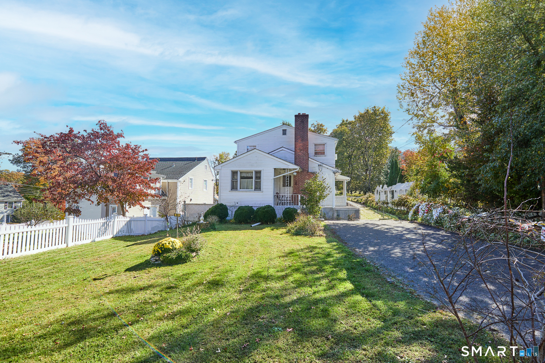 Photo 1 of Single family home for sale at 255 Fairfield Woods Rd, Fairfield, CT 06825 | MLS# 24217644 | Listing updated on 2026-10-29