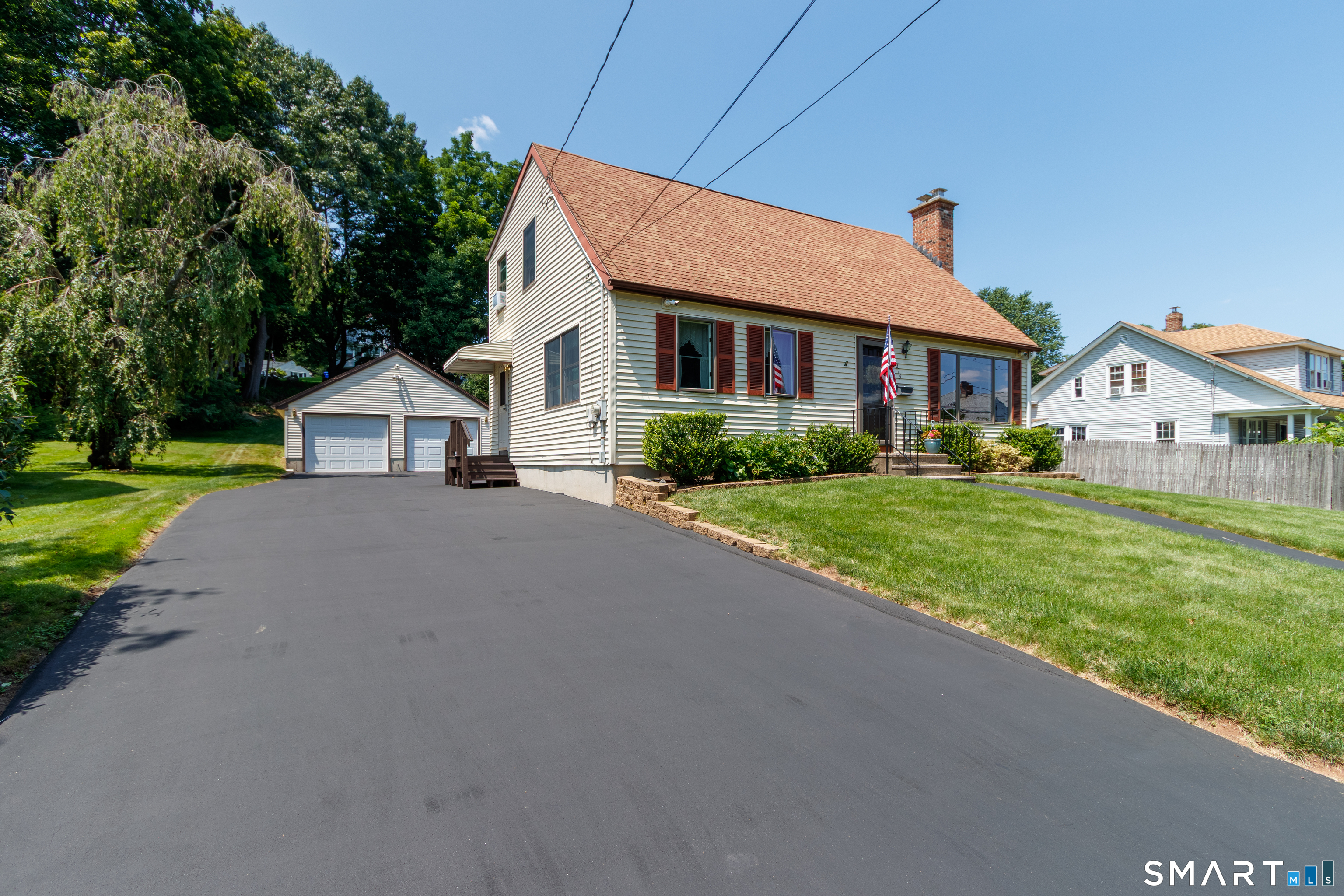 Photo 1 of Single family home for sale at 273 New Hanover Ave, Meriden, CT 06451 | MLS# 24217693 | Listing updated on 2026-10-29