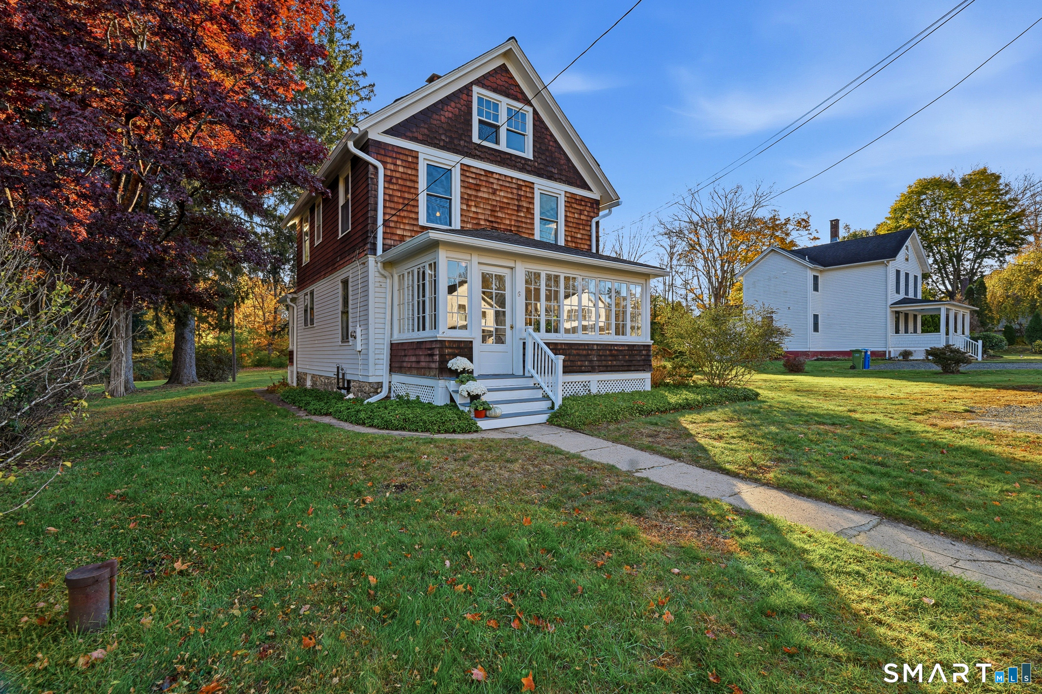 Photo 1 of Single family home for sale at 6 School Ln, Chester, CT 06412 | MLS# 24216914 | Listing updated on 2026-10-29