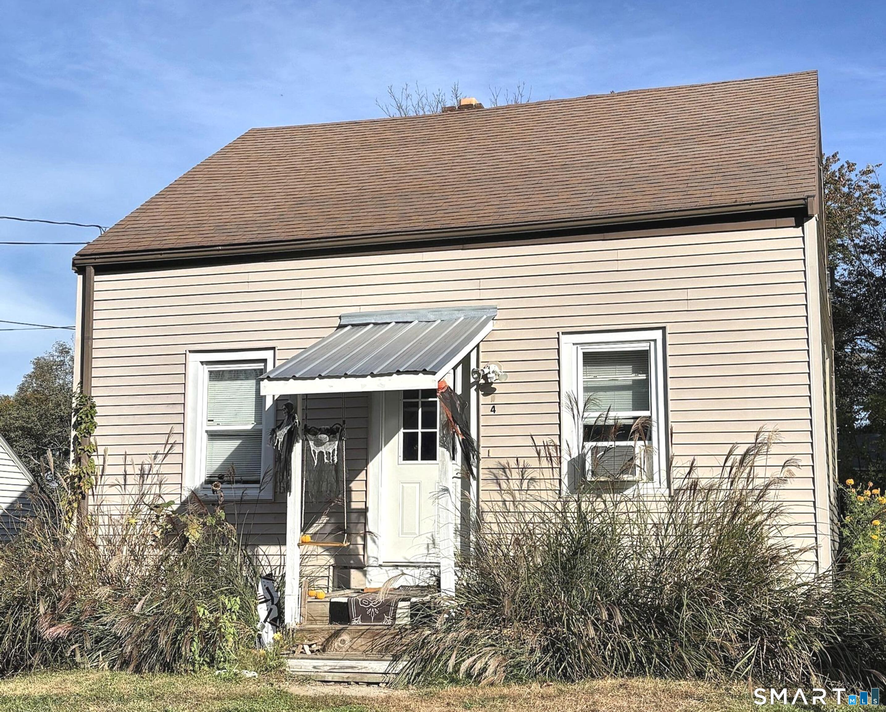 Photo 1 of Single family home for sale at 4 Burgeville Ct, Groton, CT 06340 | MLS# 24217668 | Listing updated on 2026-10-28